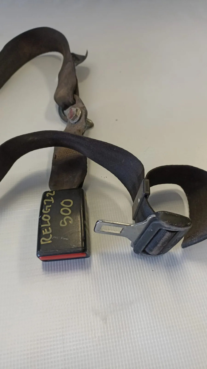 Broche Cinturon Trasera Lh Renault Logan 2012-2018