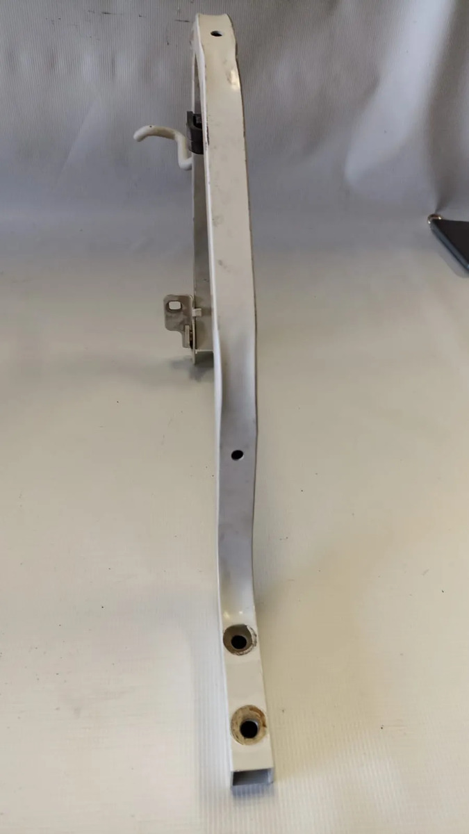Bisagra Cajuela Rh Renault Logan 2012-2018 Std 1.6l