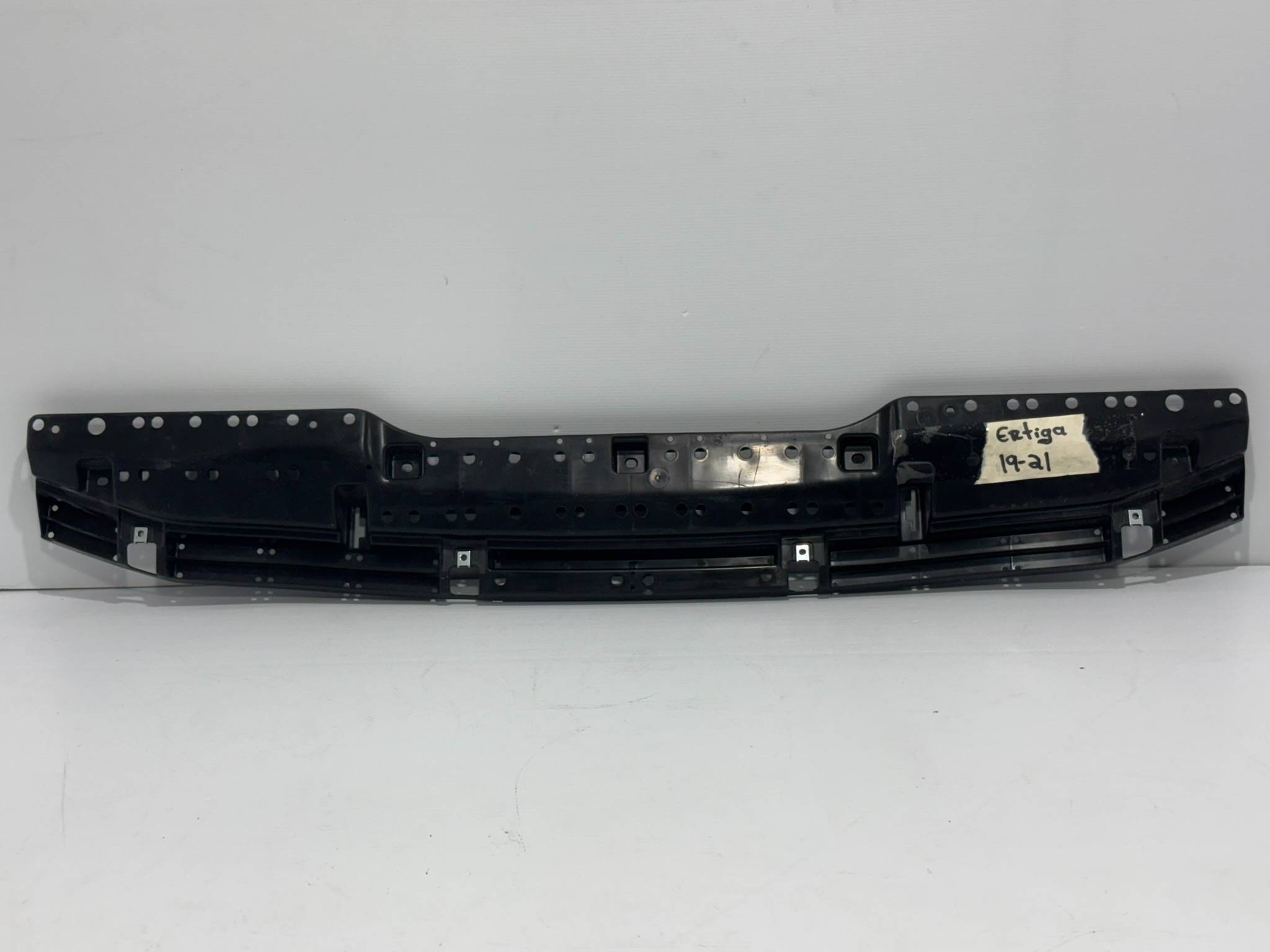 Suzuki Ertiga 2018 - 2023 Soporte Delantera Usado Original