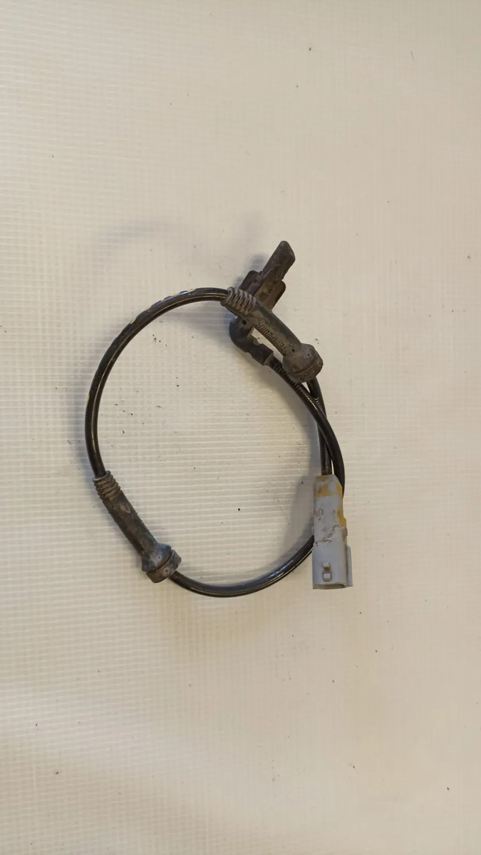 Sensor Abs Trasero Rh Renault Logan 2012-2018 1.6 Std
