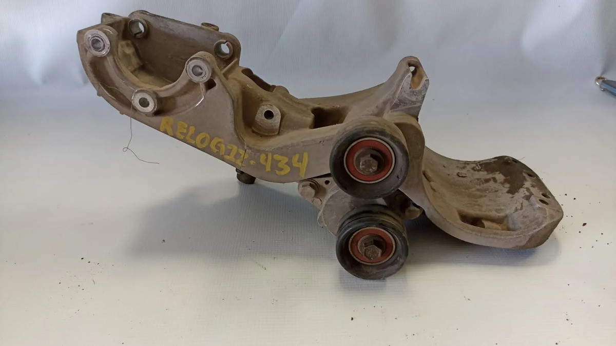 Base Alternador Con Polearenault Logan 2012-2018 Std 1.6l