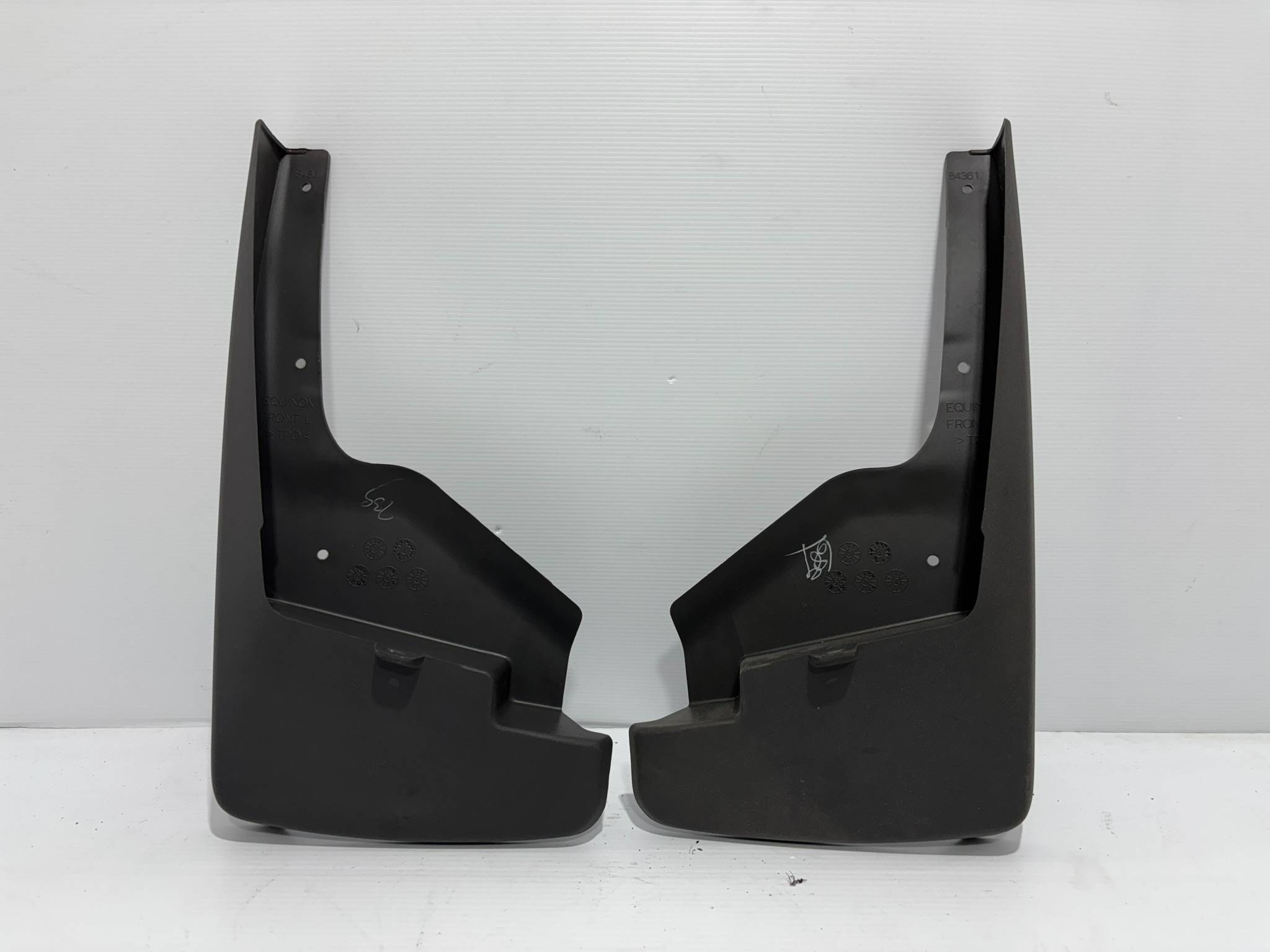 Chevrolet Equinox 2005 - 2009 Lodera Delantera Usado Original