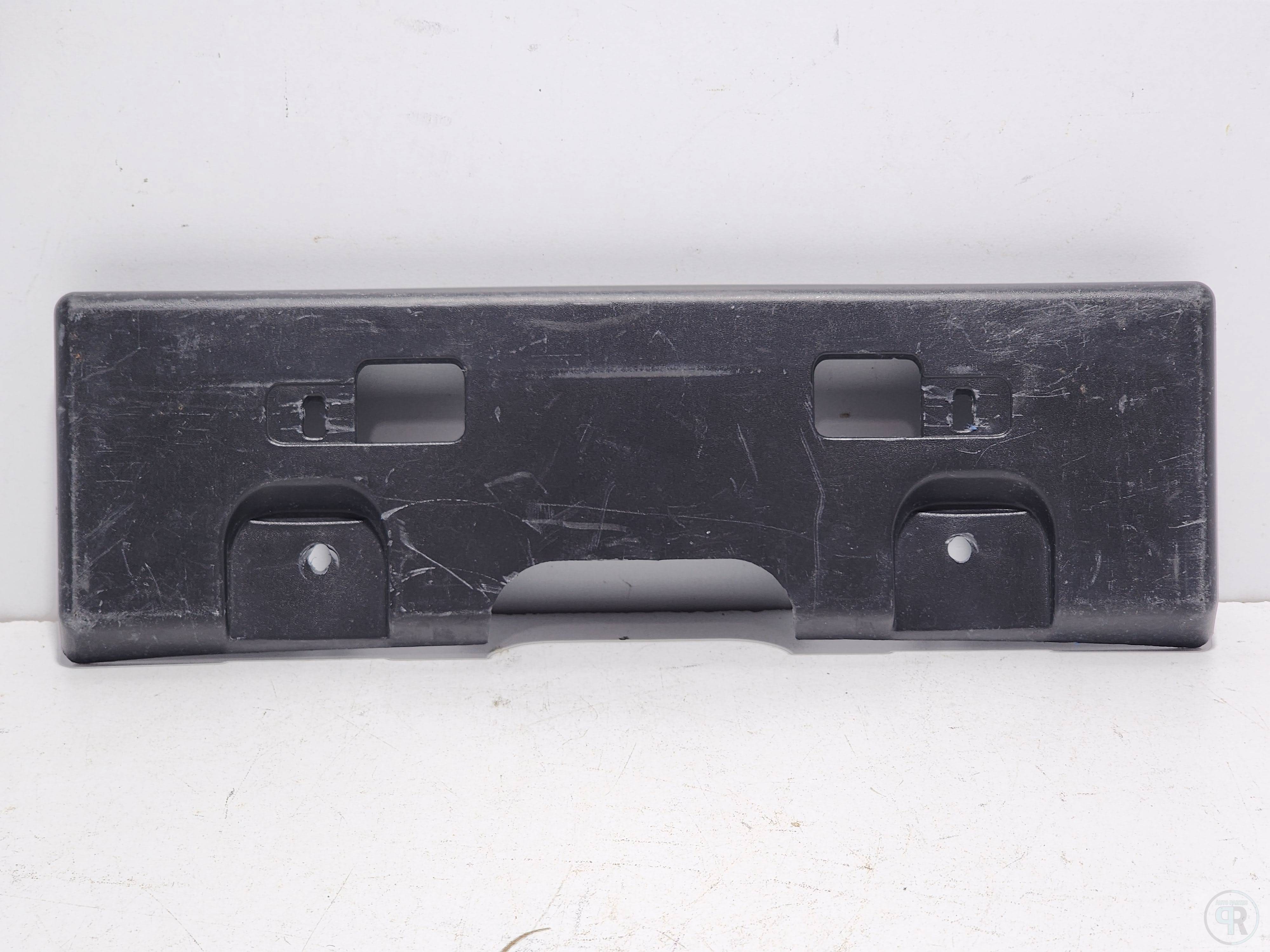 Nissan Sentra 2007 - 2009 Portaplaca Delantera Usado Original