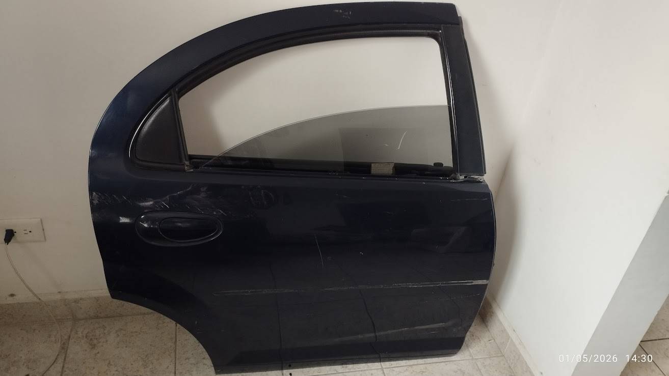 Dodge Stratus 2002 - 2006 Puerta Trasera Derecho Usado Original