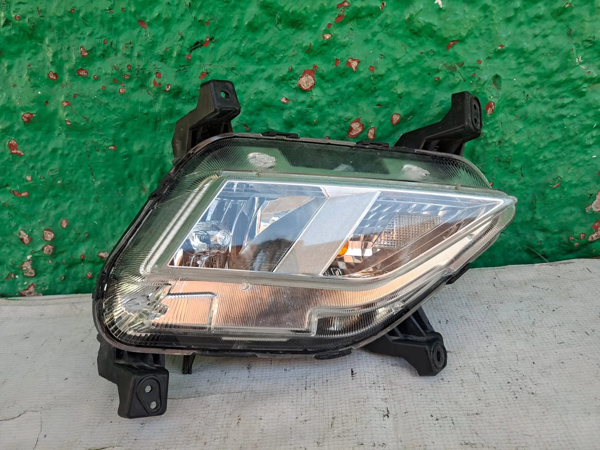 Faro De Niebla Derecho Hyundai Creta 2020-2021 Usado Origina Blanco