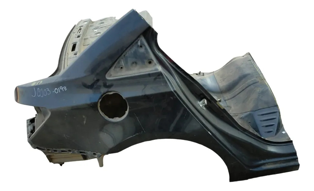Costado Rh Chevrolet Cruze  2010-2014 Negro