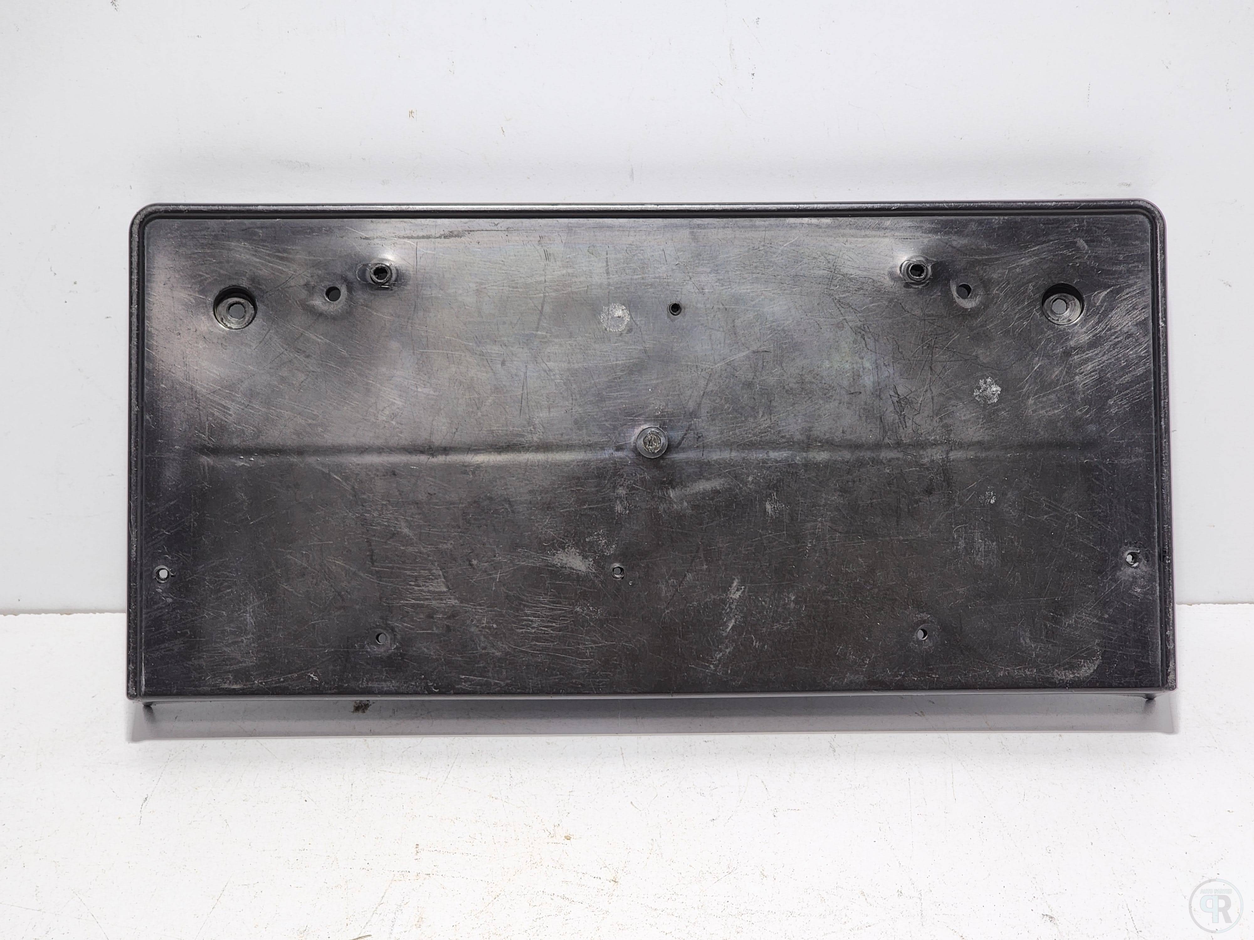 Bmw Serie 3 2016 - 2018 Portaplaca Delantera Usado Generico