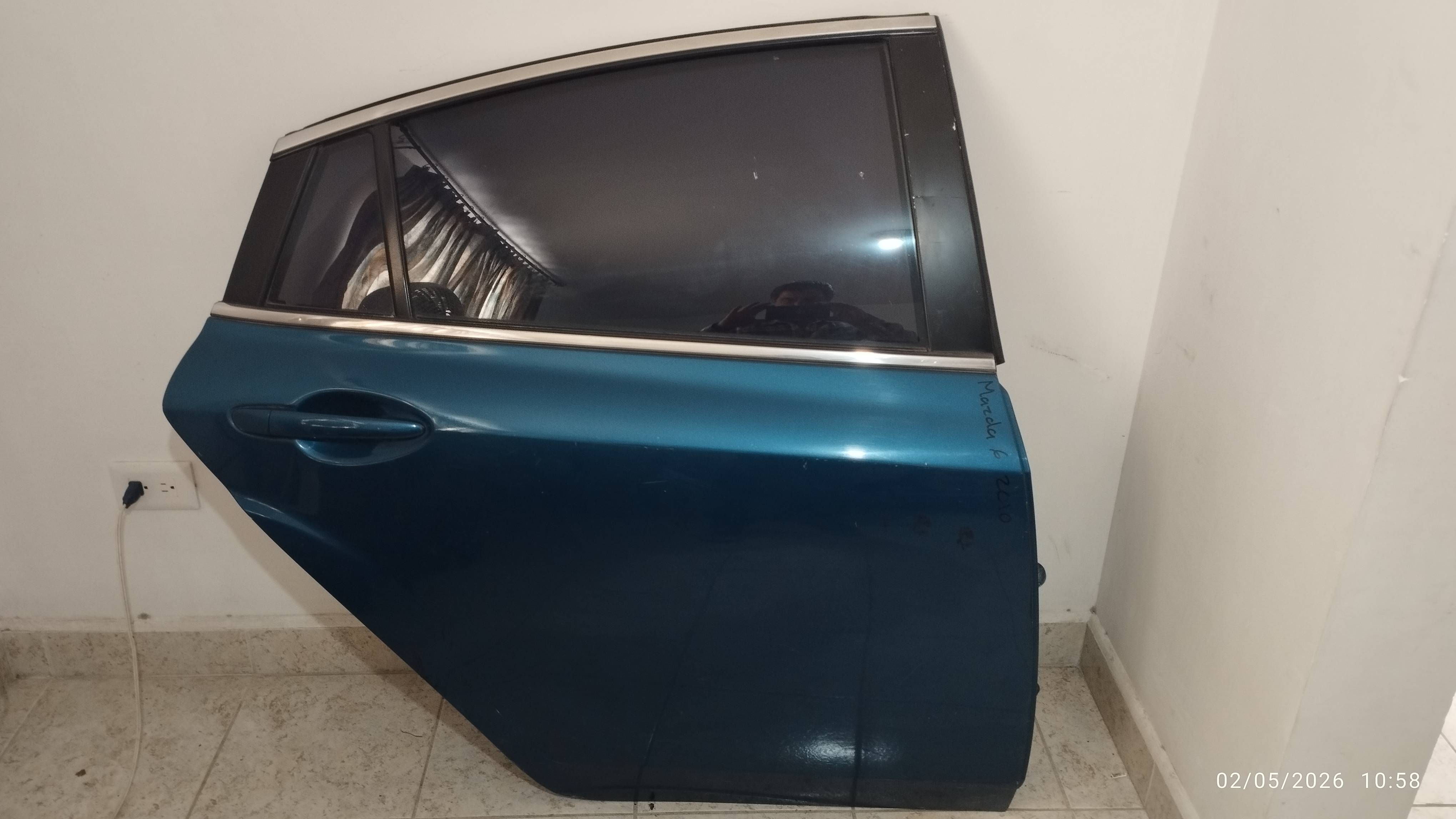 Mazda 6 2009 - 2013 Puerta Trasera Derecho Usado Original