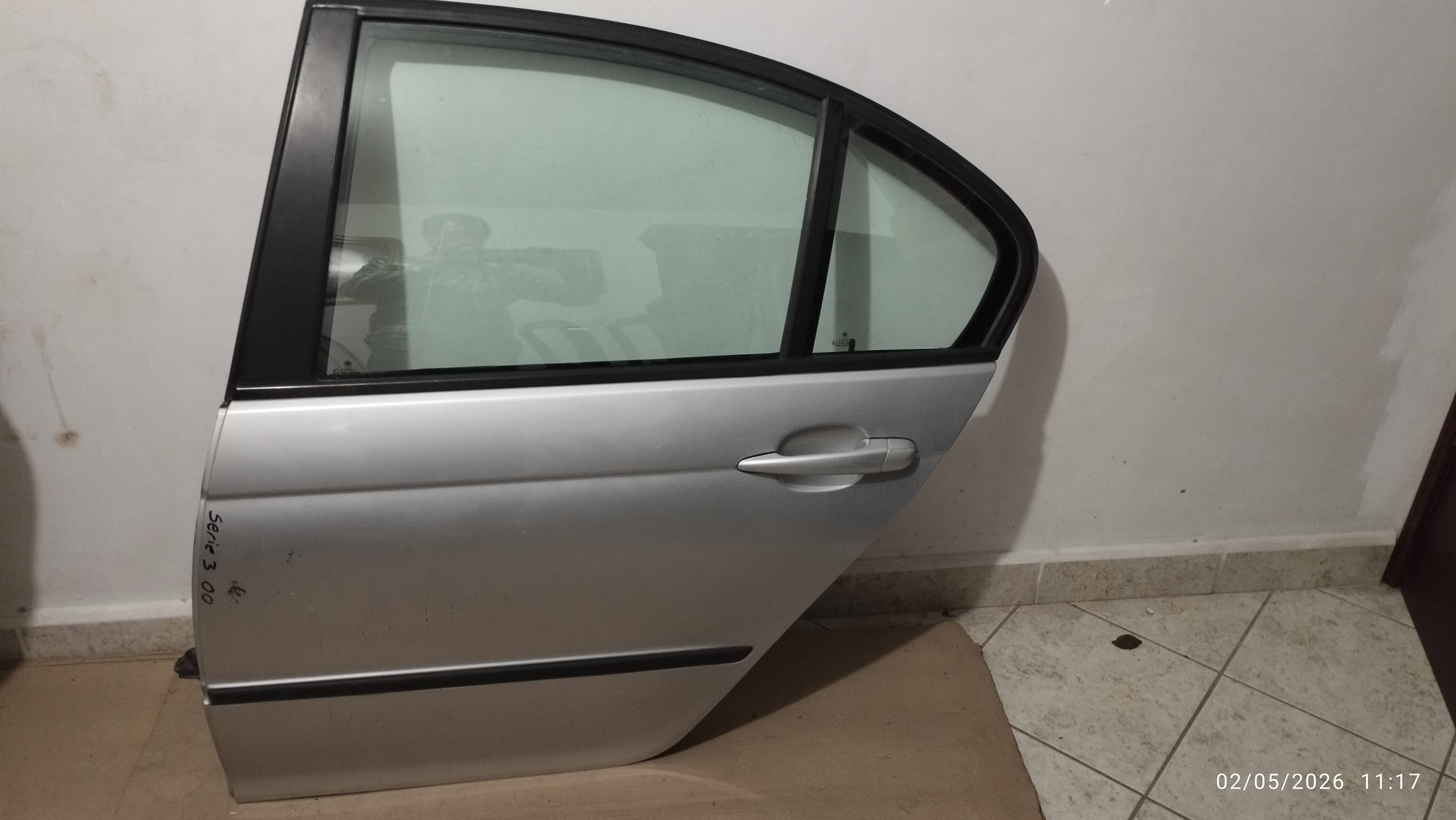 Bmw Serie 3 1998 - 2001 Puerta Trasera Izquierdo Usado Original