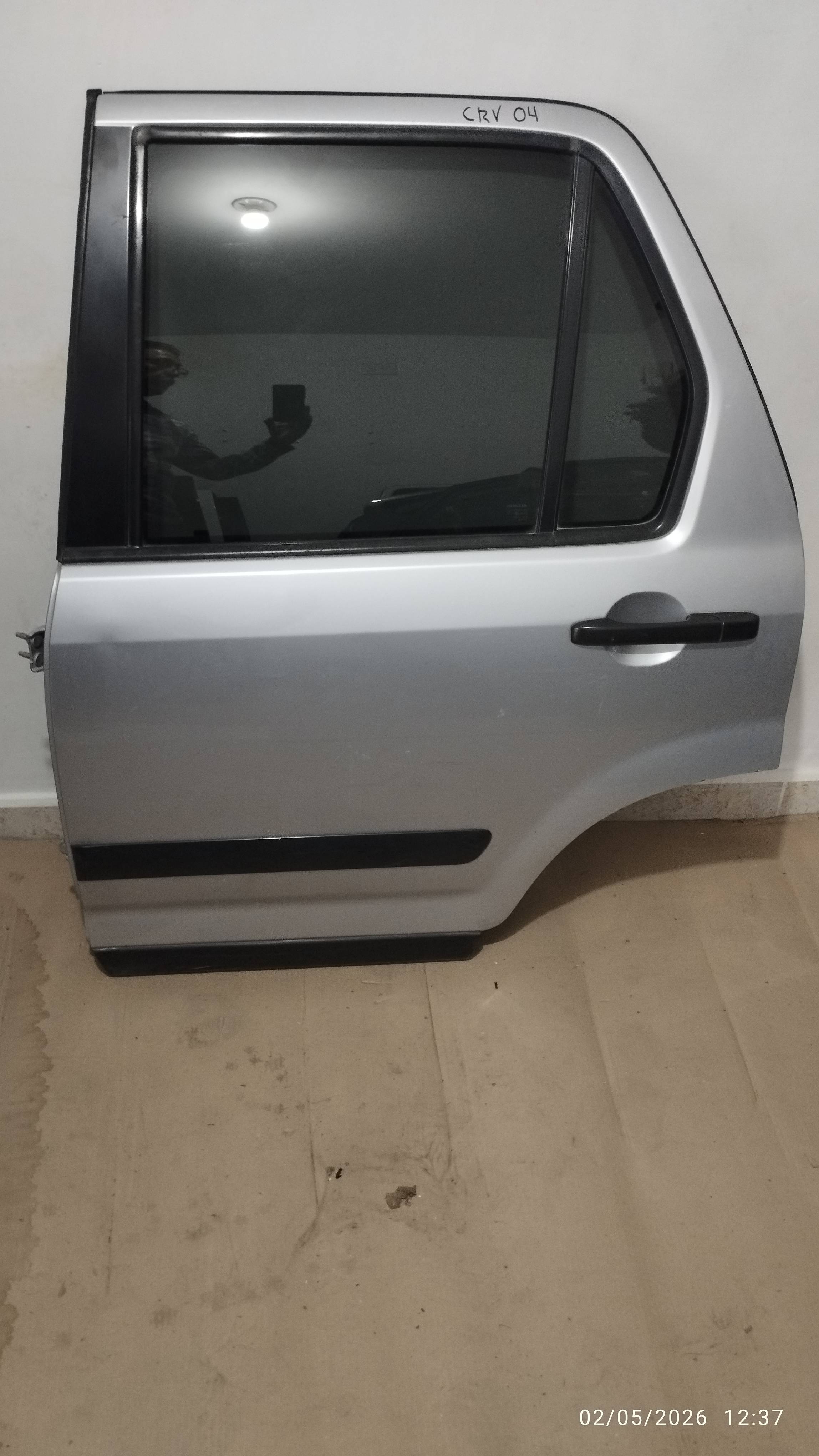 Honda Cr-v 2002 - 2006 Puerta Trasera Izquierdo Usado Original