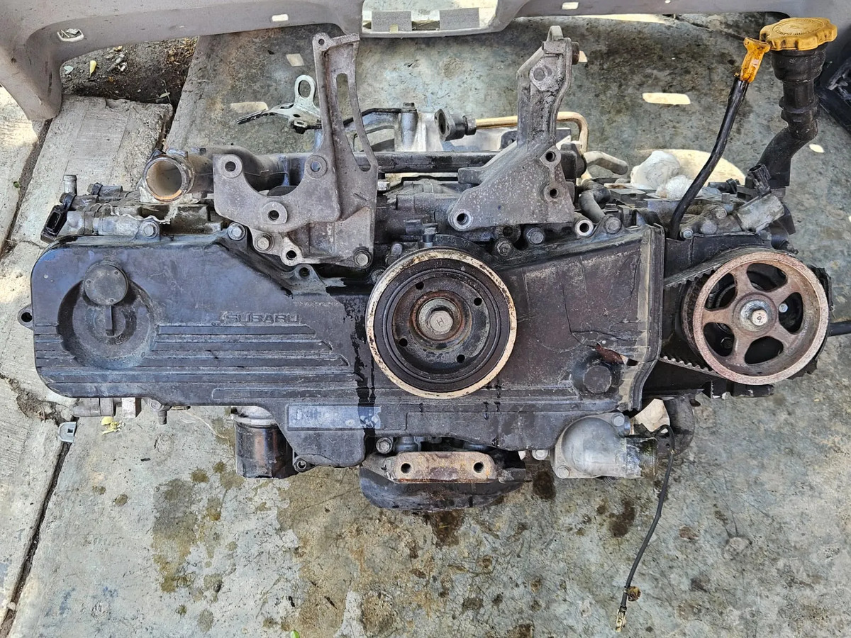 Subaru Legacy 2010-2014 Motor 2.5