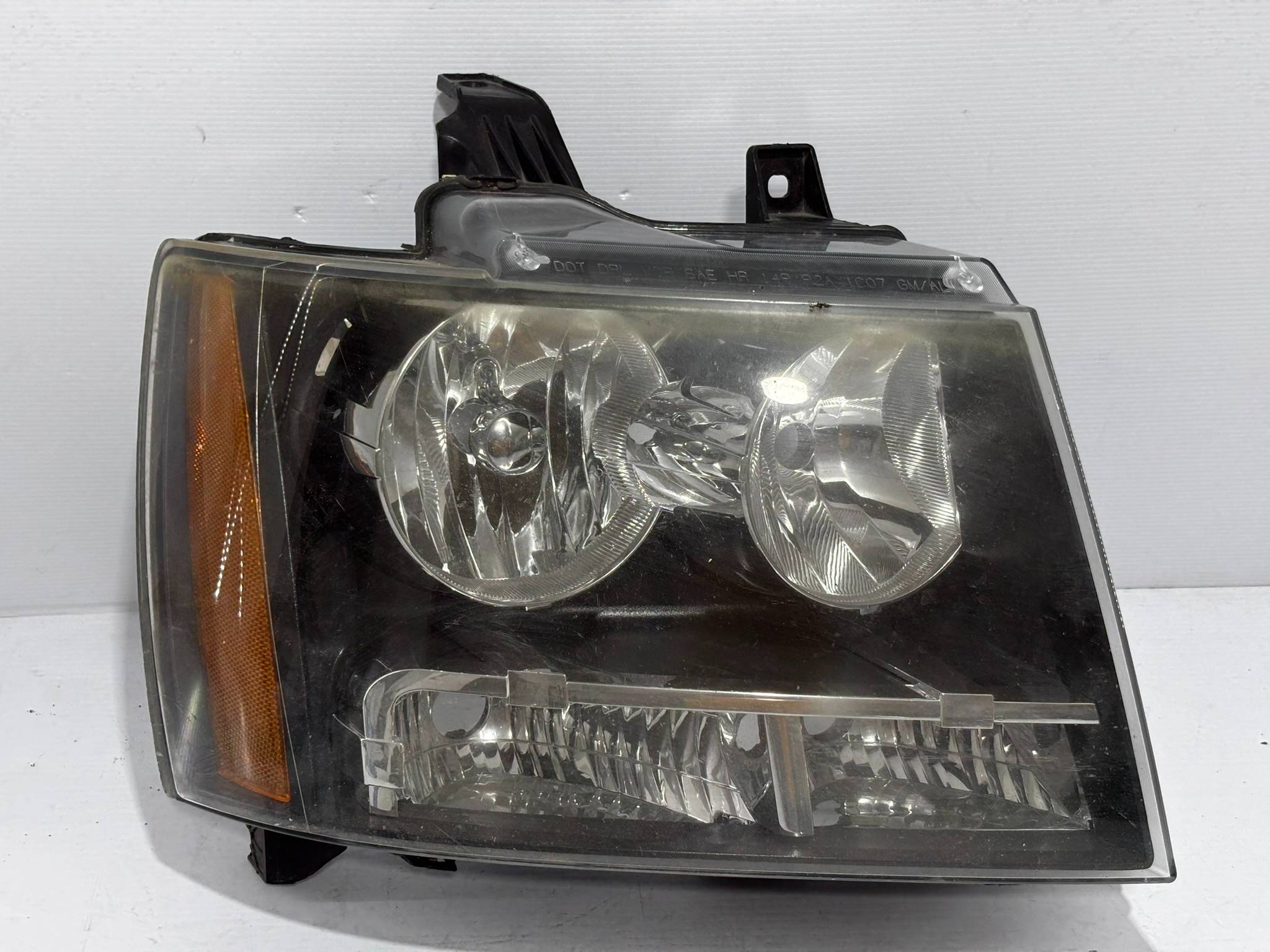 Chevrolet Tahoe 2007 - 2014 Faro Derecho Usado Original - vista 1