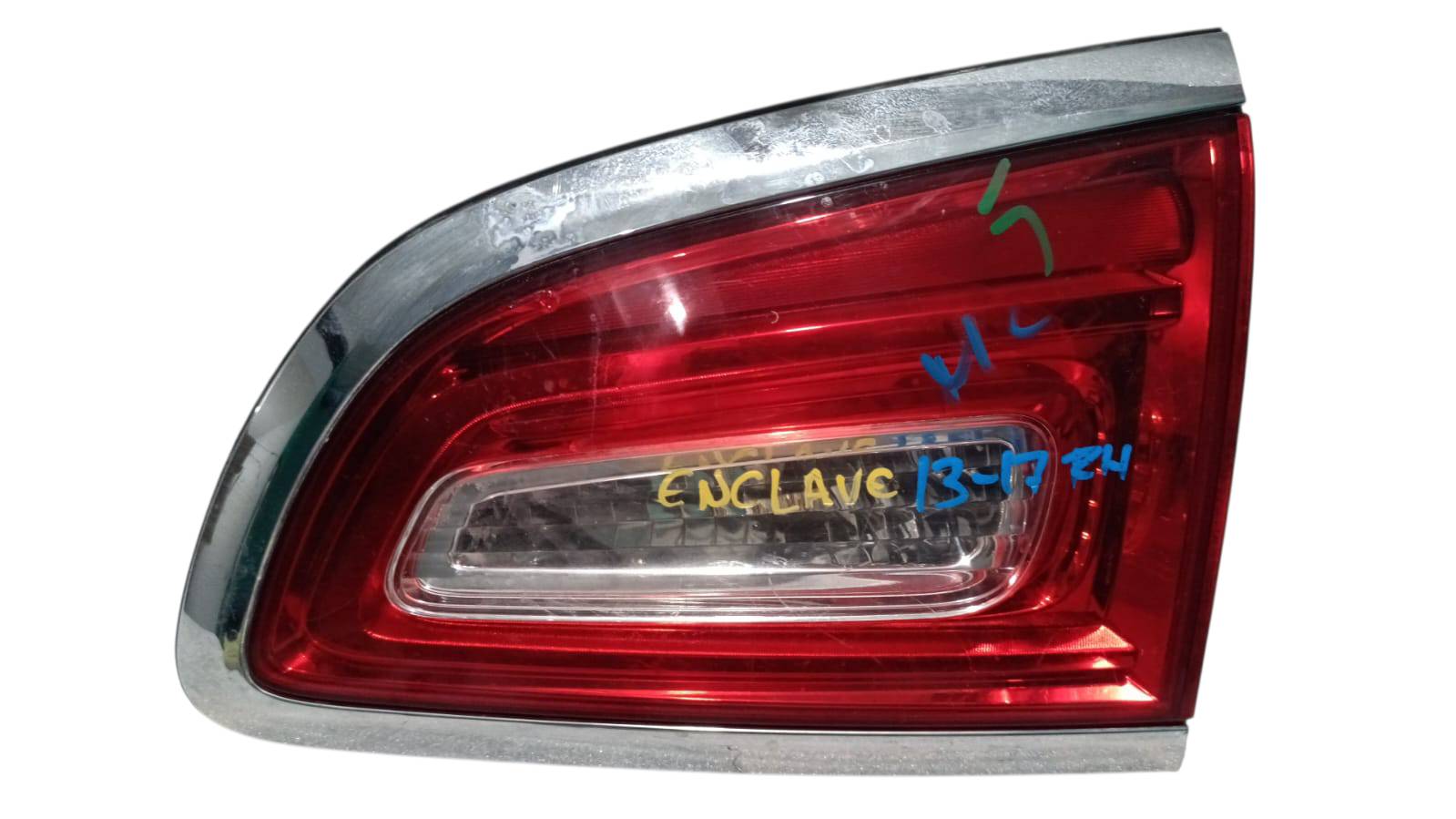 Buick Enclave 2013 - 2017 Intercalavera Derecho Usado Original