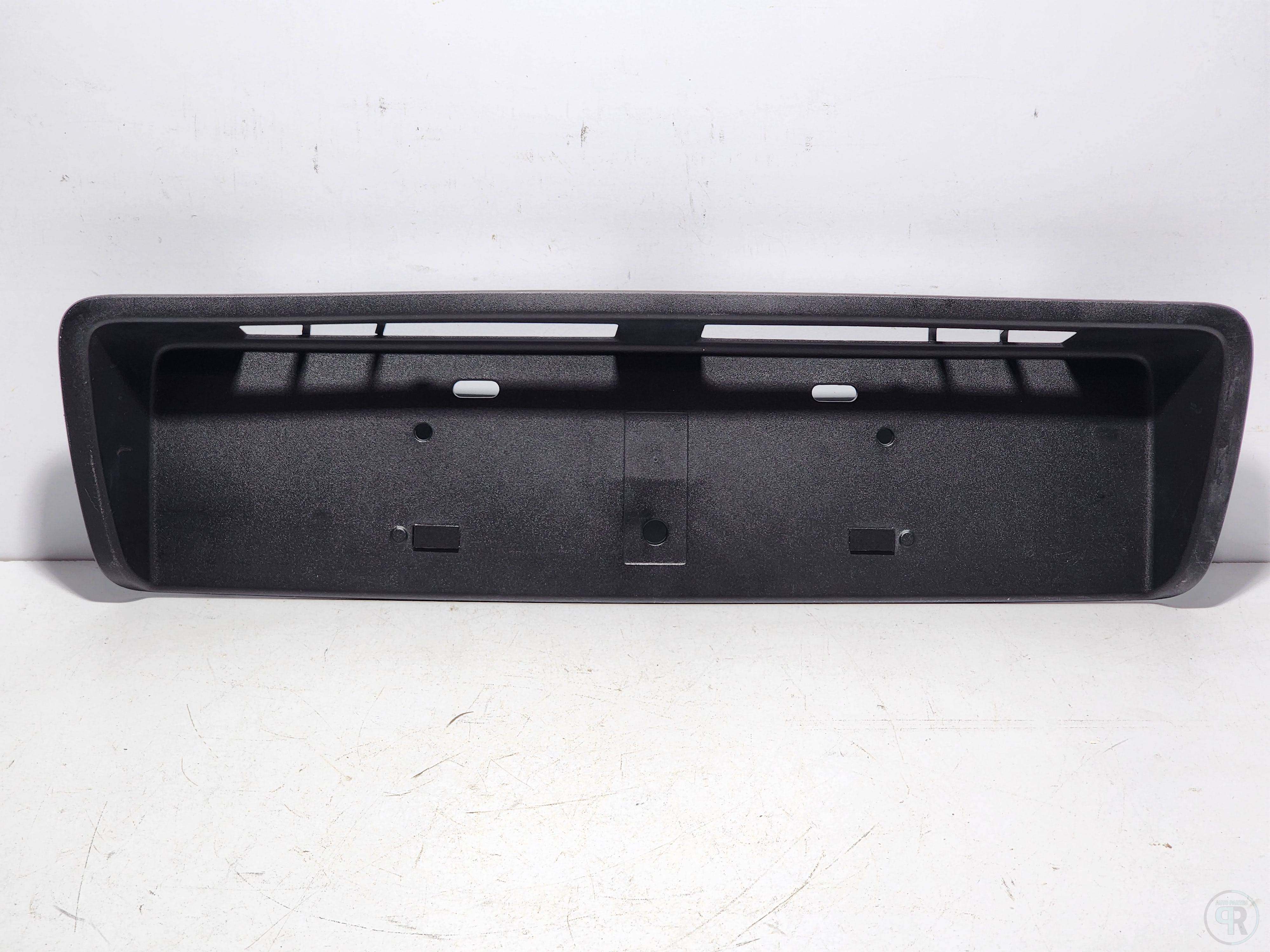 Toyota Hilux 2006 - 2014 Portaplaca Delantera Usado Original
