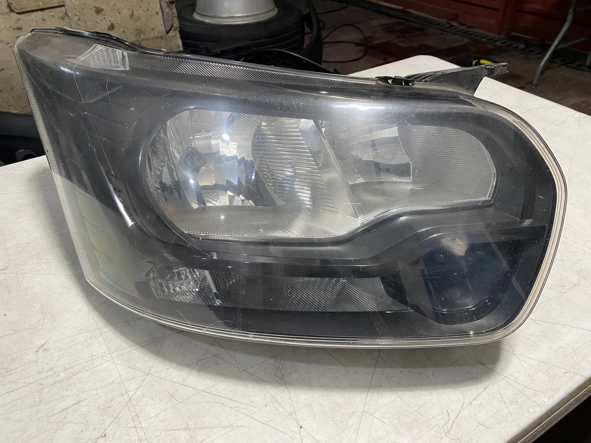 Faro Derecho Ford Transit 14 15 16 17 18 19 20 Original Derecho/pasajero