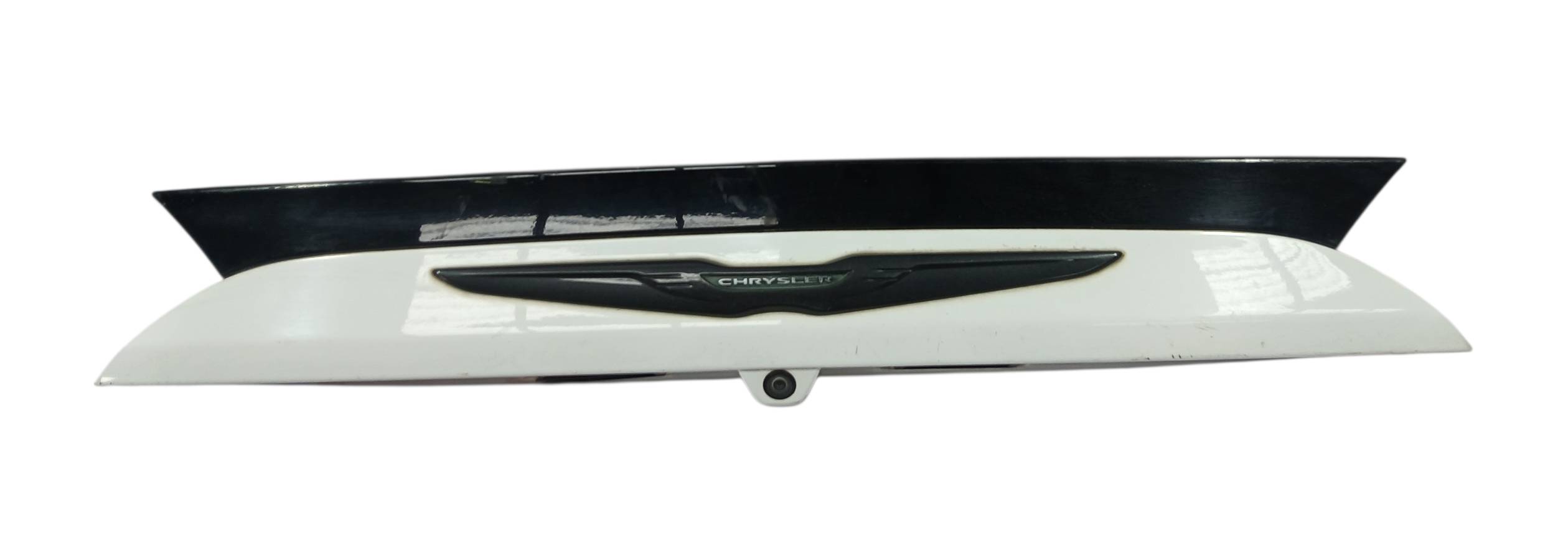 Chrysler Pacifica 2017 - 2020 Moldura para Cajuela Trasera Usado Original