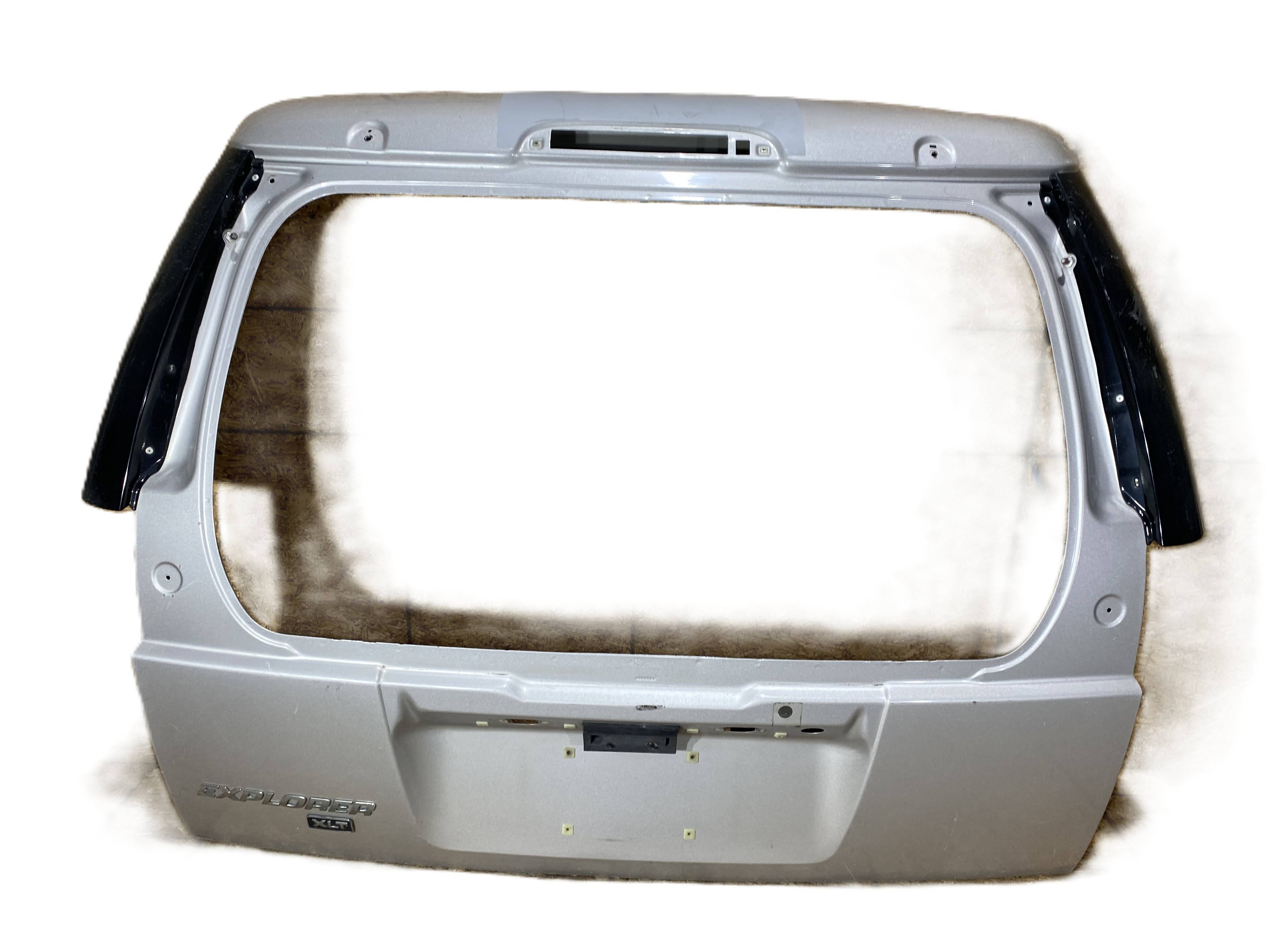 Ford Explorer 2003 - 2005 Cajuela Usado Original - vista 1