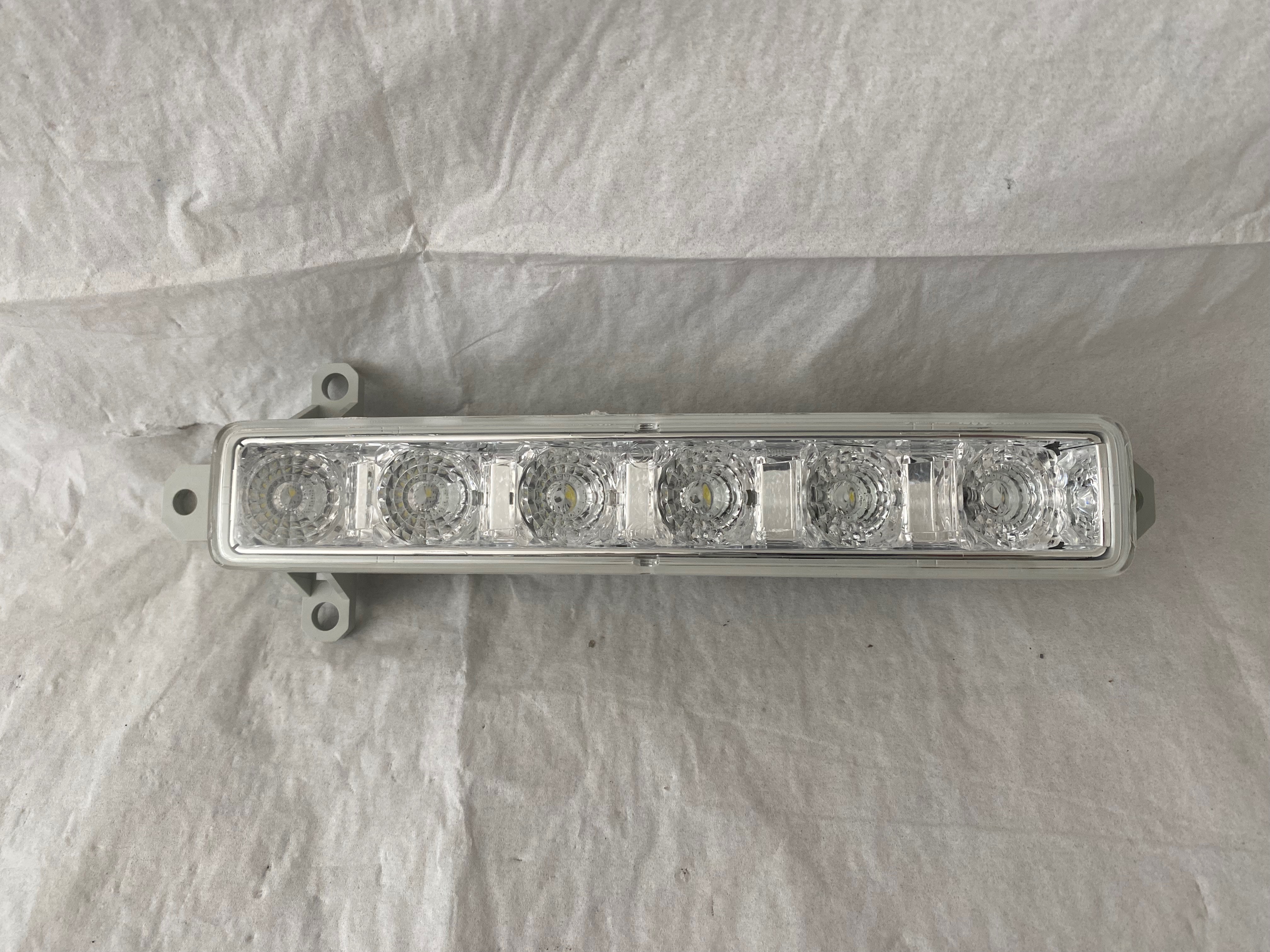 Peugeot 301 2012 - 2020 Luces Antiniebla Delantera Nuevo Original