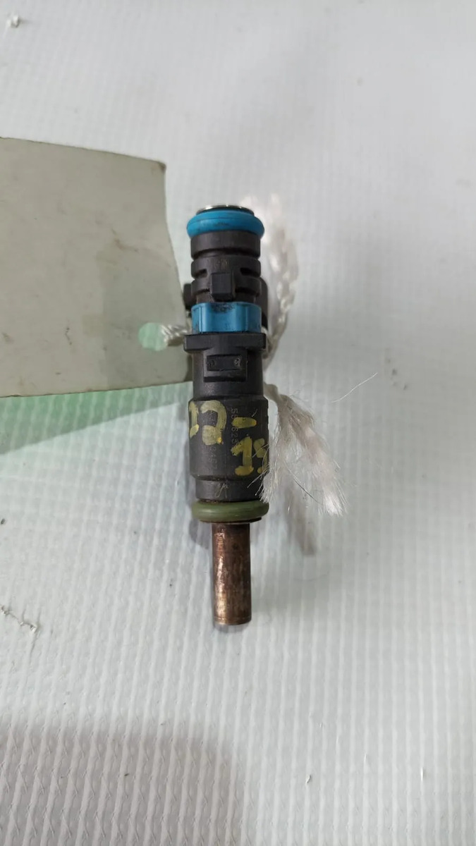 Inyector De Gasolina Chevrolet Sonic 2012-2016 Usado (1)