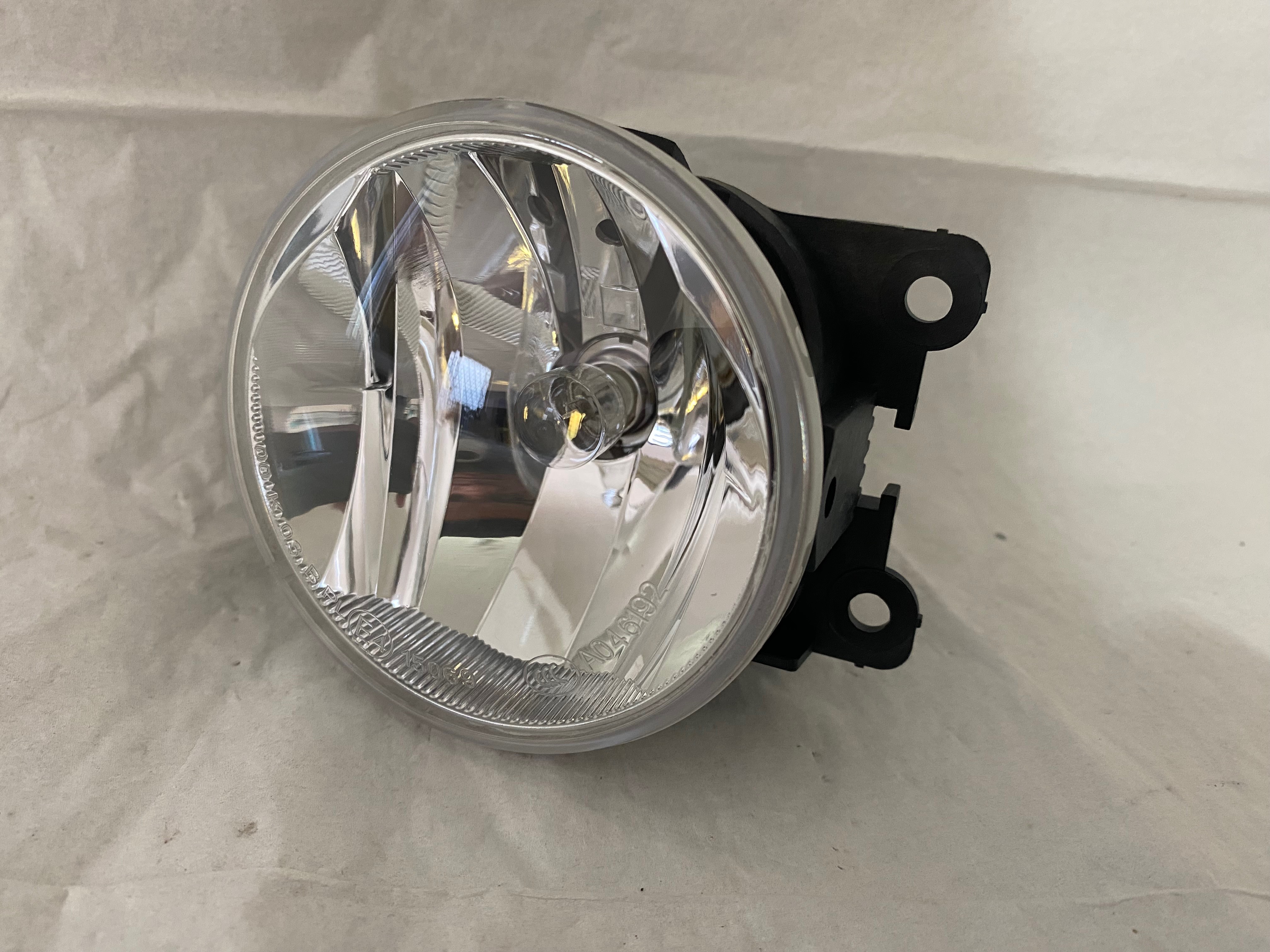 Peugeot Partner 2012 - 2019 Luces Antiniebla Delantera Nuevo Original
