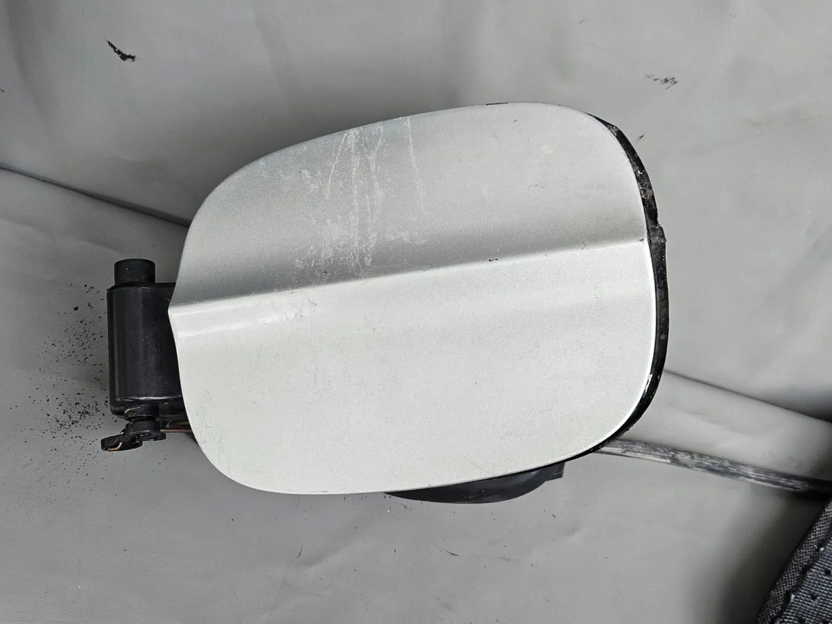 Ford Fusion 2013-2016 Tapa Gasolina Gris 1