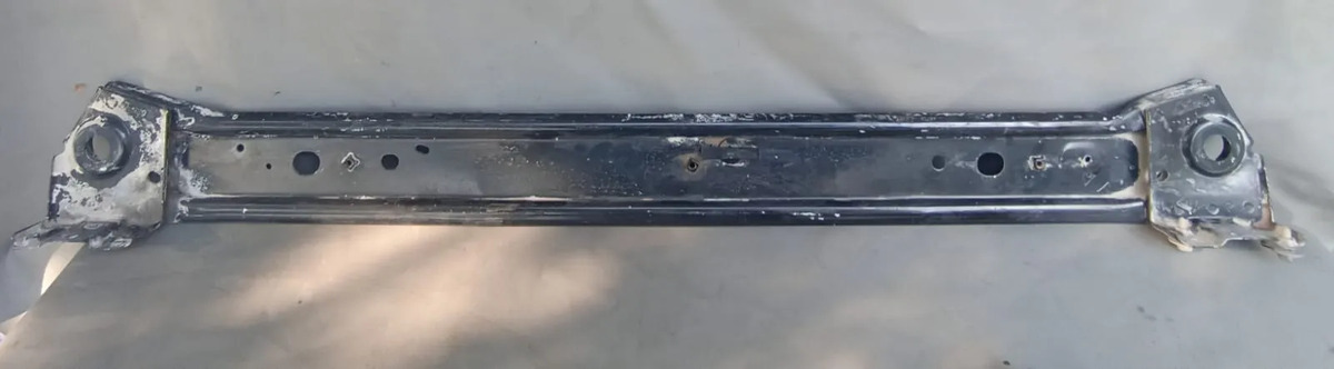 Renault Fluence (2011-2018) Base Infe. Radiador (detalles)