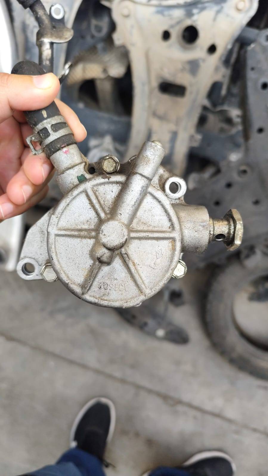 Mitsubishi L200 2016 - 2019 Bombas de Vacío Usado Original