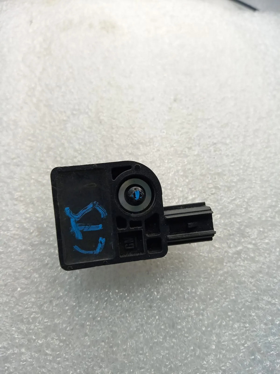 Sensor Impacto Bolsas De Aire Cadillac Cts 2010/2012.