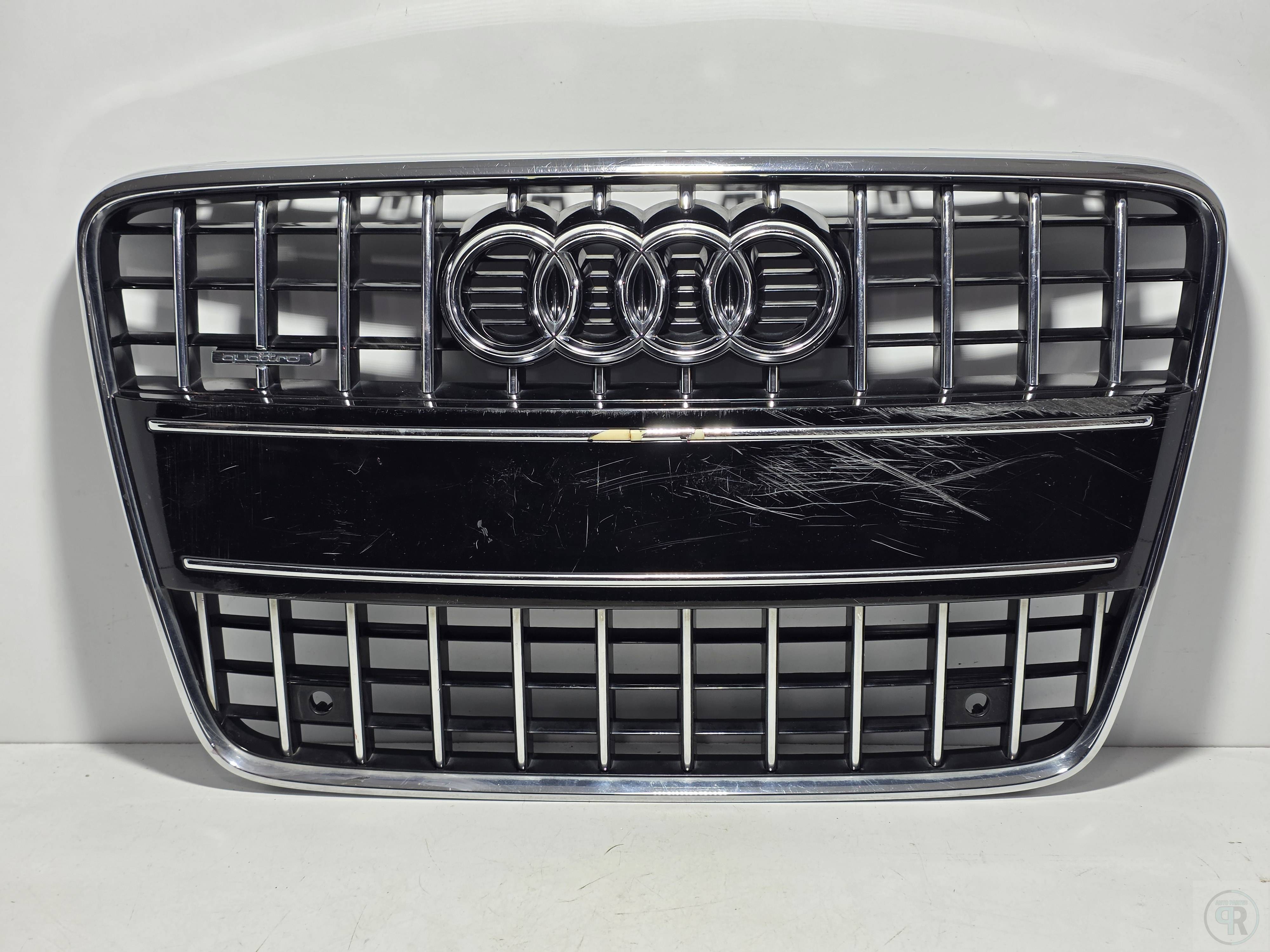 Audi Q7 2010 - 2015 Parrilla Delantera Usado Original - vista 1