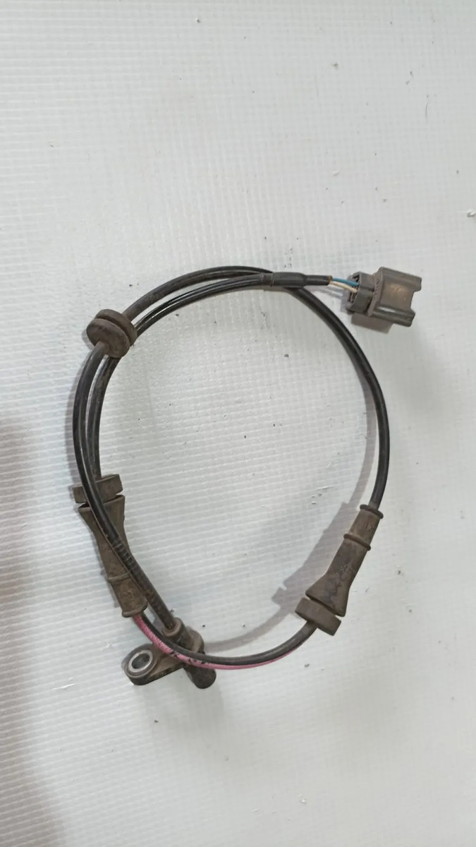Sensor Abs Delantero Lh Nissan Sentra 2013-2016 Usado