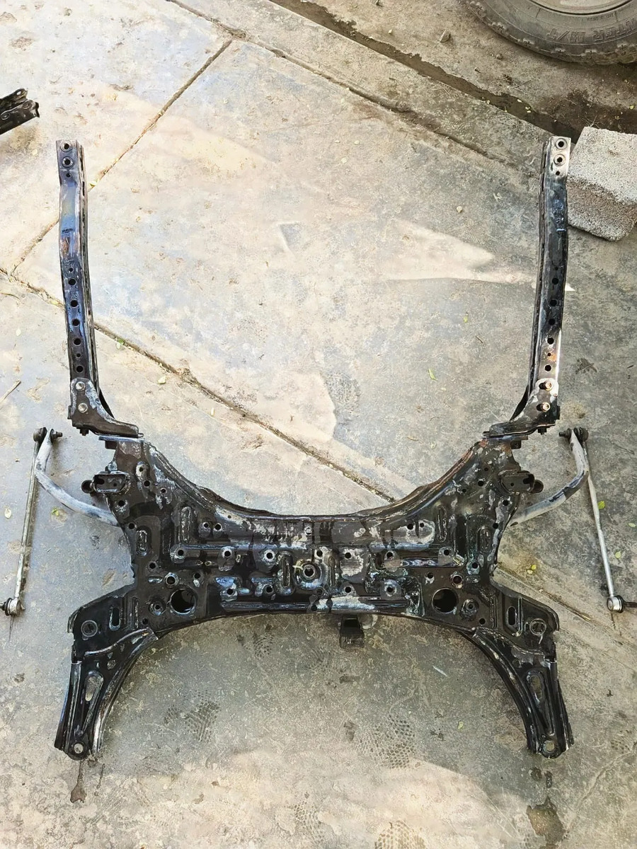 Suzuki Ertiga 2019-2026 Puente Suspension Delantero