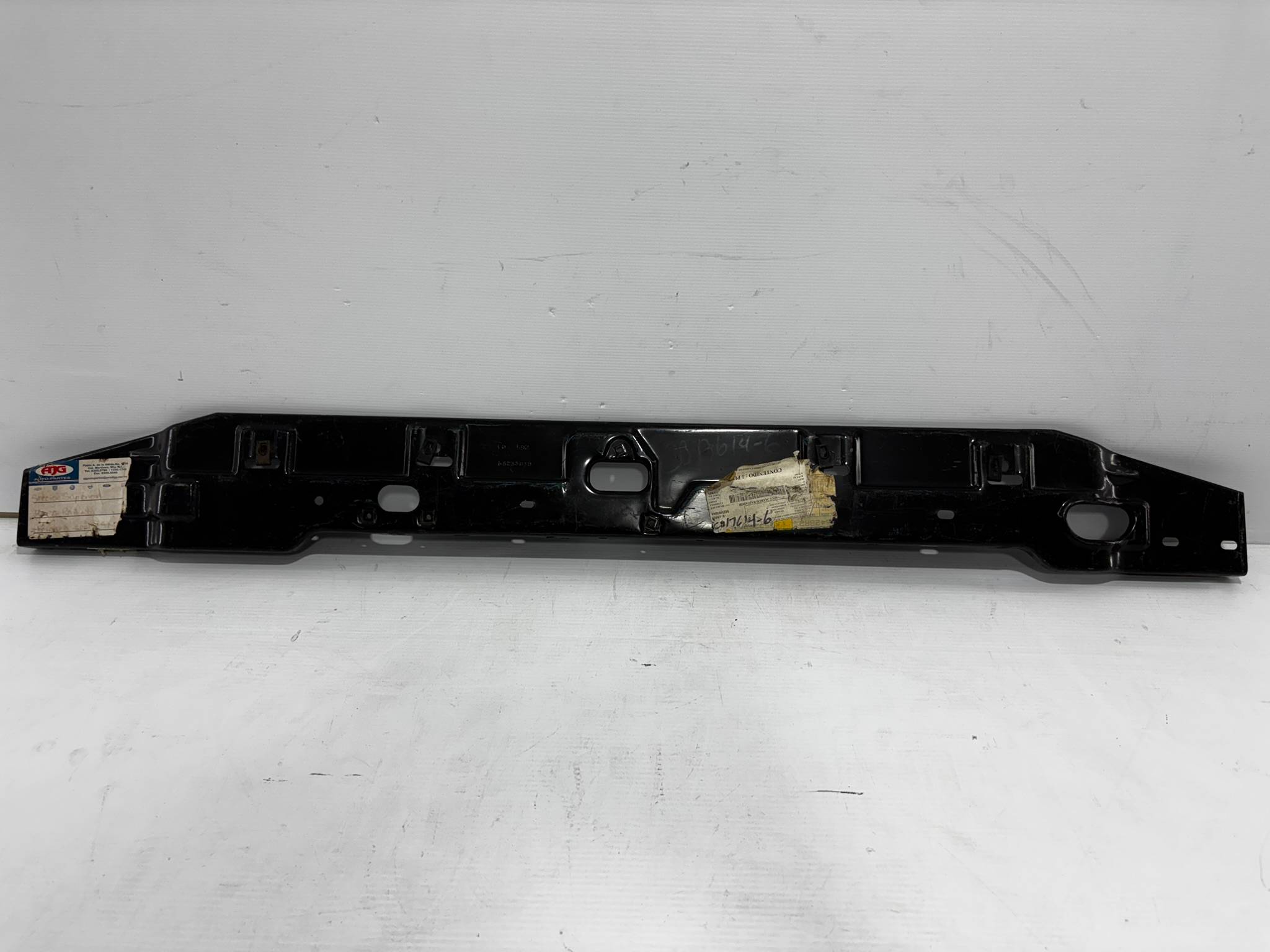 Jeep Cherokee 1997 - 2001 Marco de radiador Delantera Usado Original