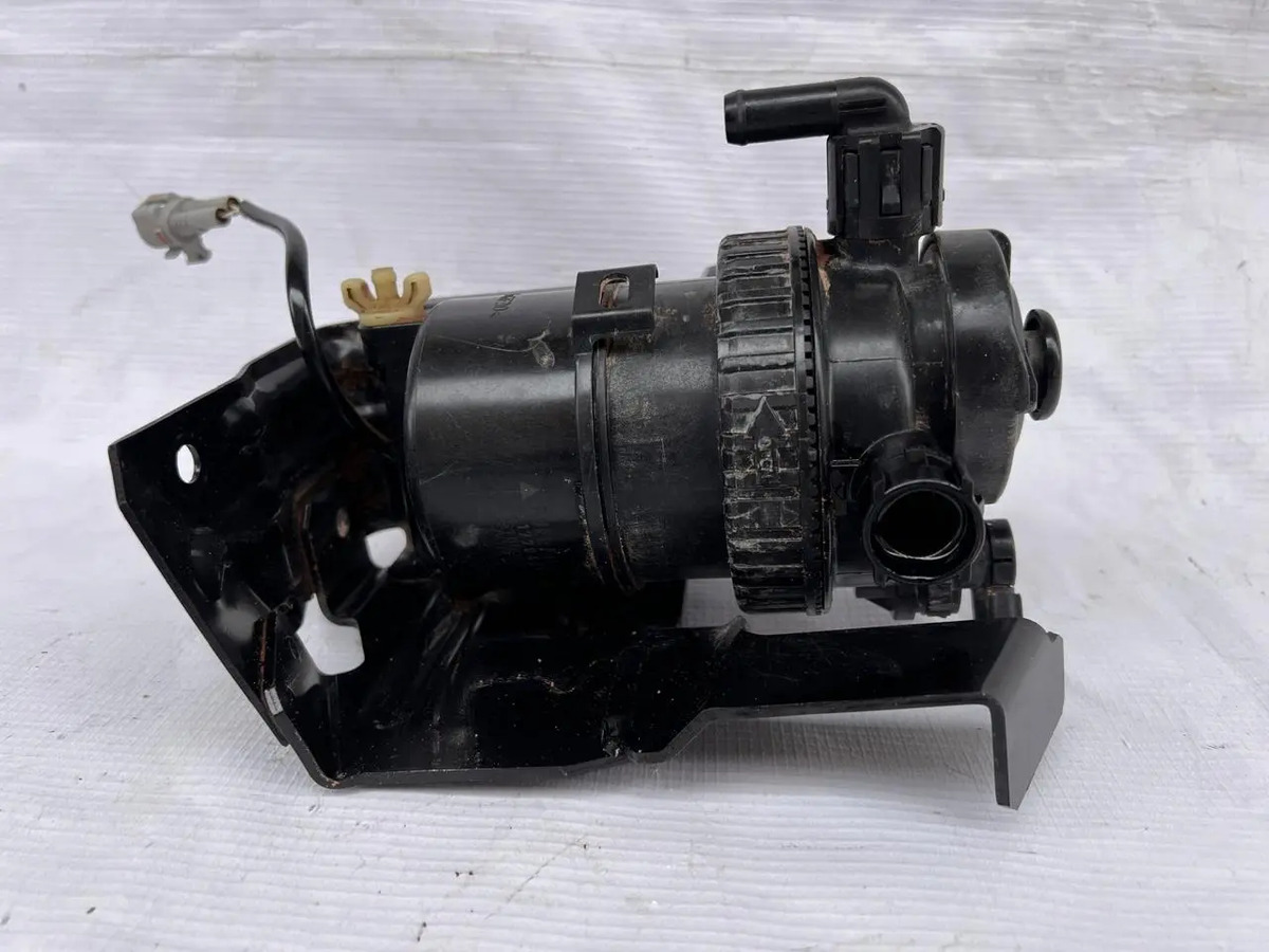 Filtro De Combustible Disel  Mitsubishi L200 2015-2019 Usado