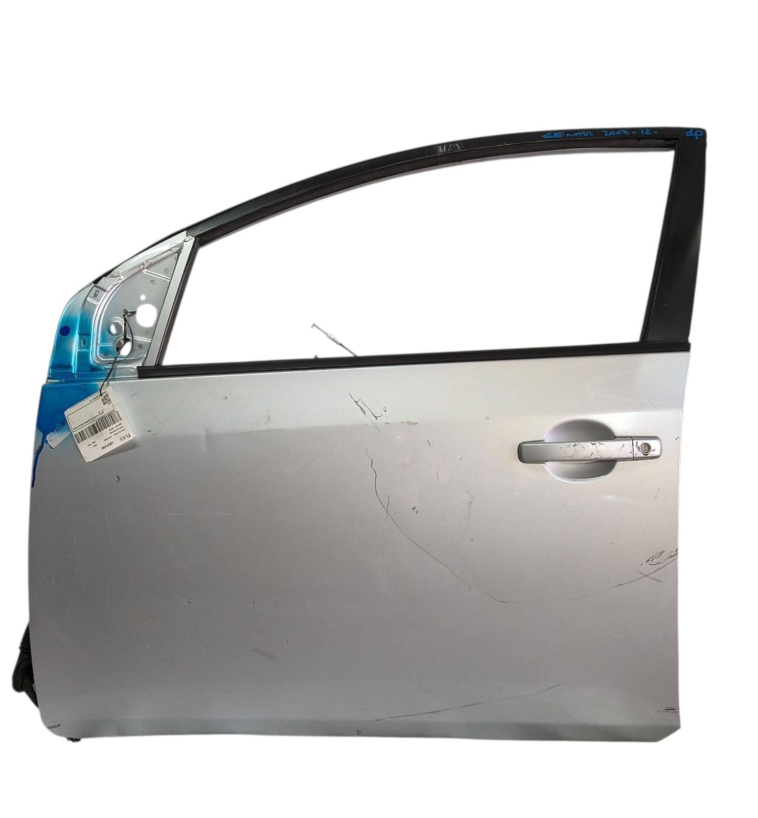 Nissan Sentra 2007 - 2010 Puerta Delantera Izquierdo Usado Original - vista 1