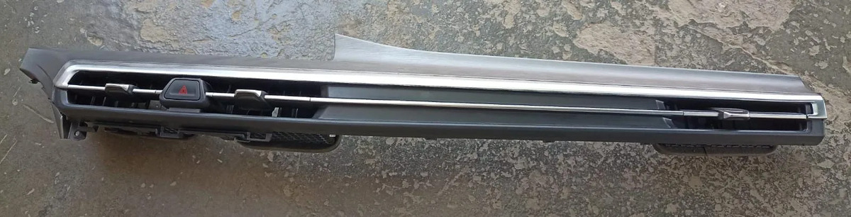 Changan Cs35 2024-2026 Moldura De Tablero Con Difusores A/c Plateado