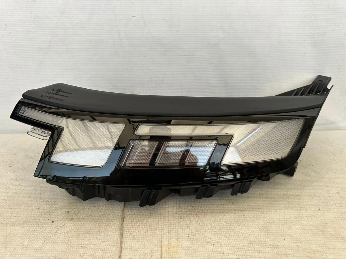 Faro Izq Hyundai Creta 2025-2026 Usado Original Led Izquierdo/conductor