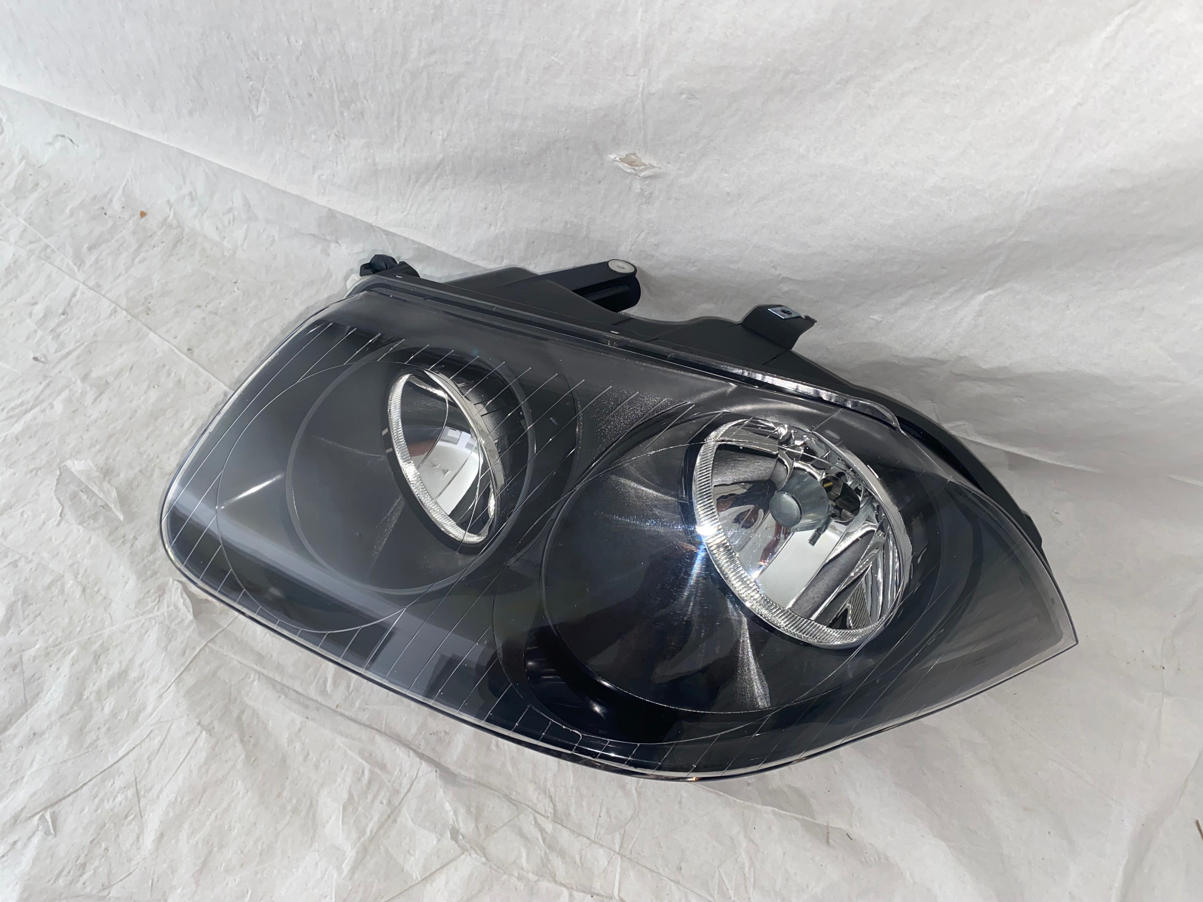 Volkswagen Jetta a5 2008 - 2011 Faro Izquierdo Nuevo Generico