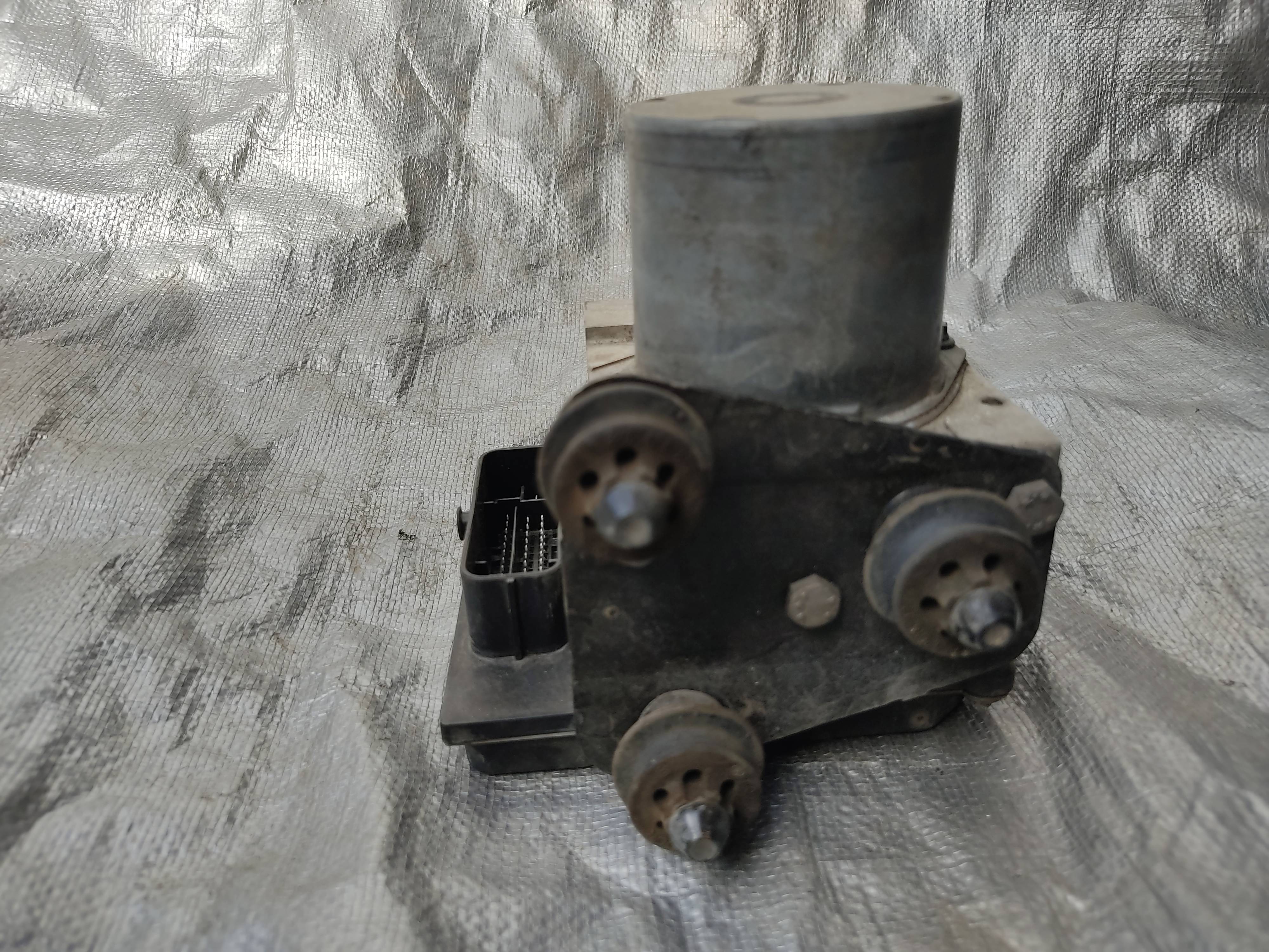 Audi A4 2009 - 2015 ABS Usado Original