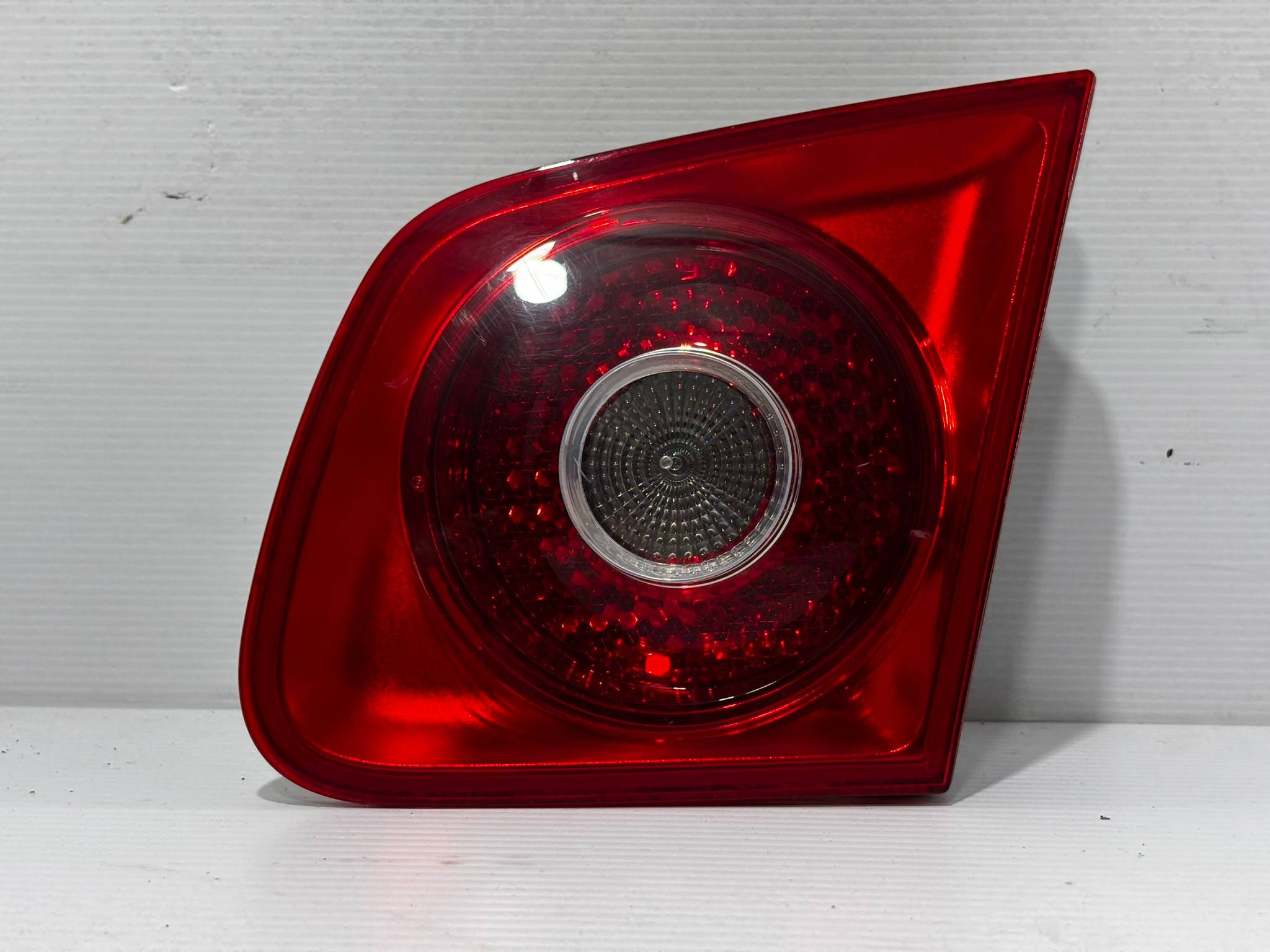 Volkswagen Bora 2005 - 2010 Intercalavera Derecho Usado Original