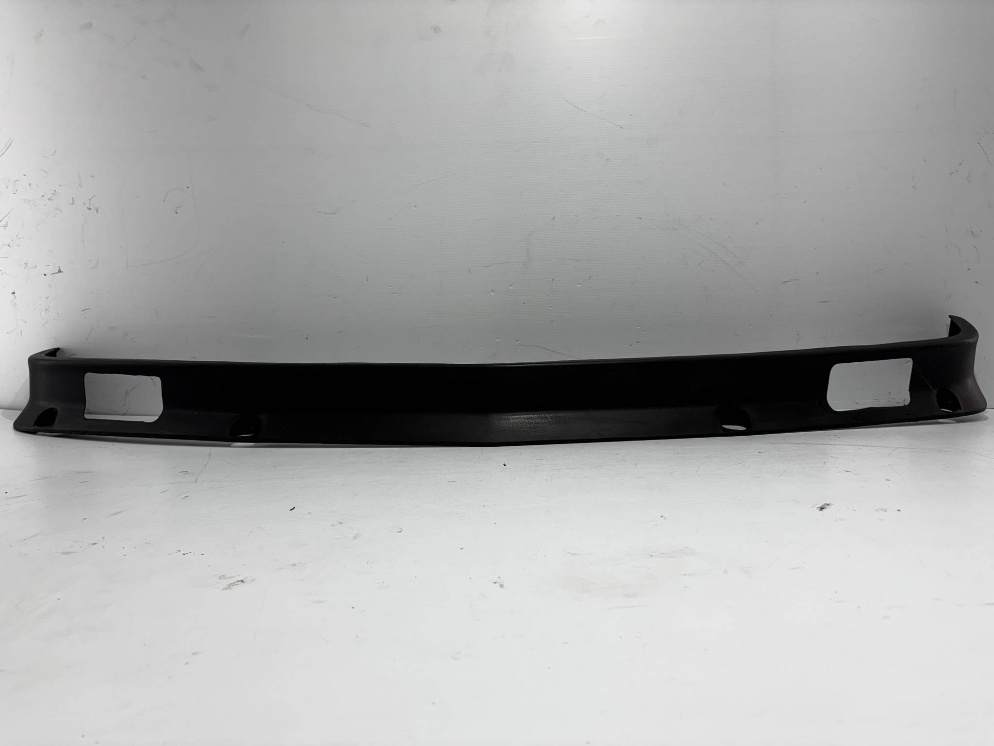 Chevrolet Cheyenne 1994 - 1998 Spoiler Delantera Usado Generico