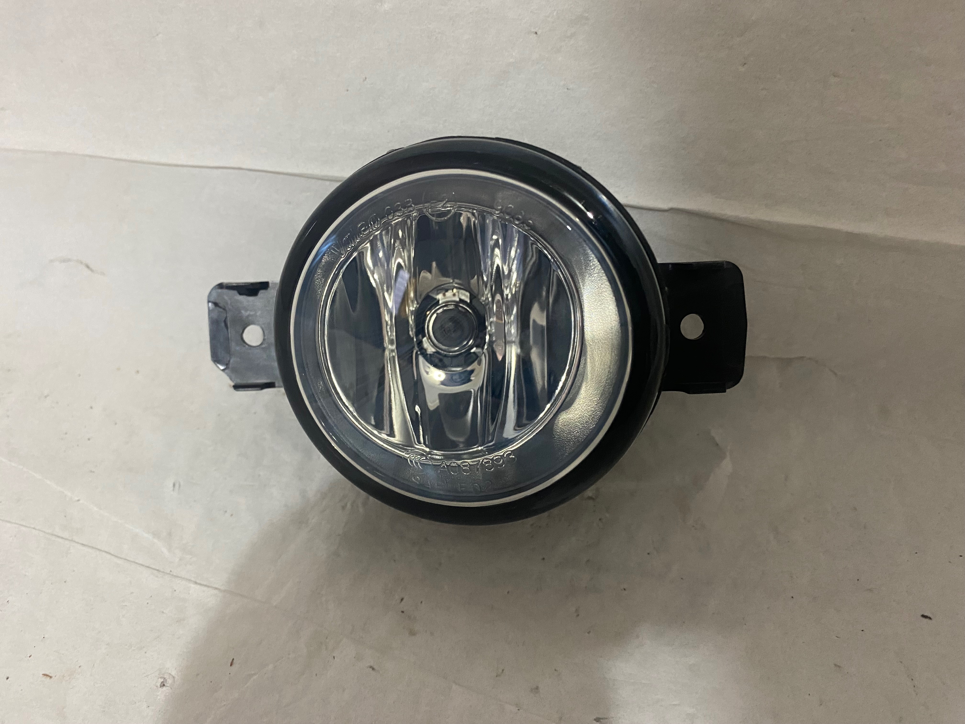 Nissan Versa 2021 - 2025 Faro Derecho Nuevo Original