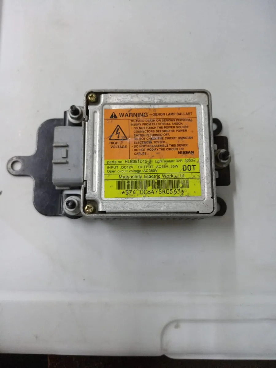 Modulo De Luz Led Infiniti L35 2001-2003 Usado Original