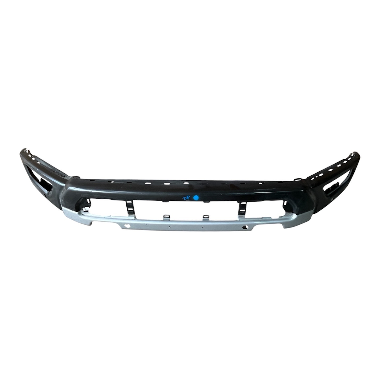 Ford Lobo 2021 - 2023 Defensas Delantera Usado Original - vista 1