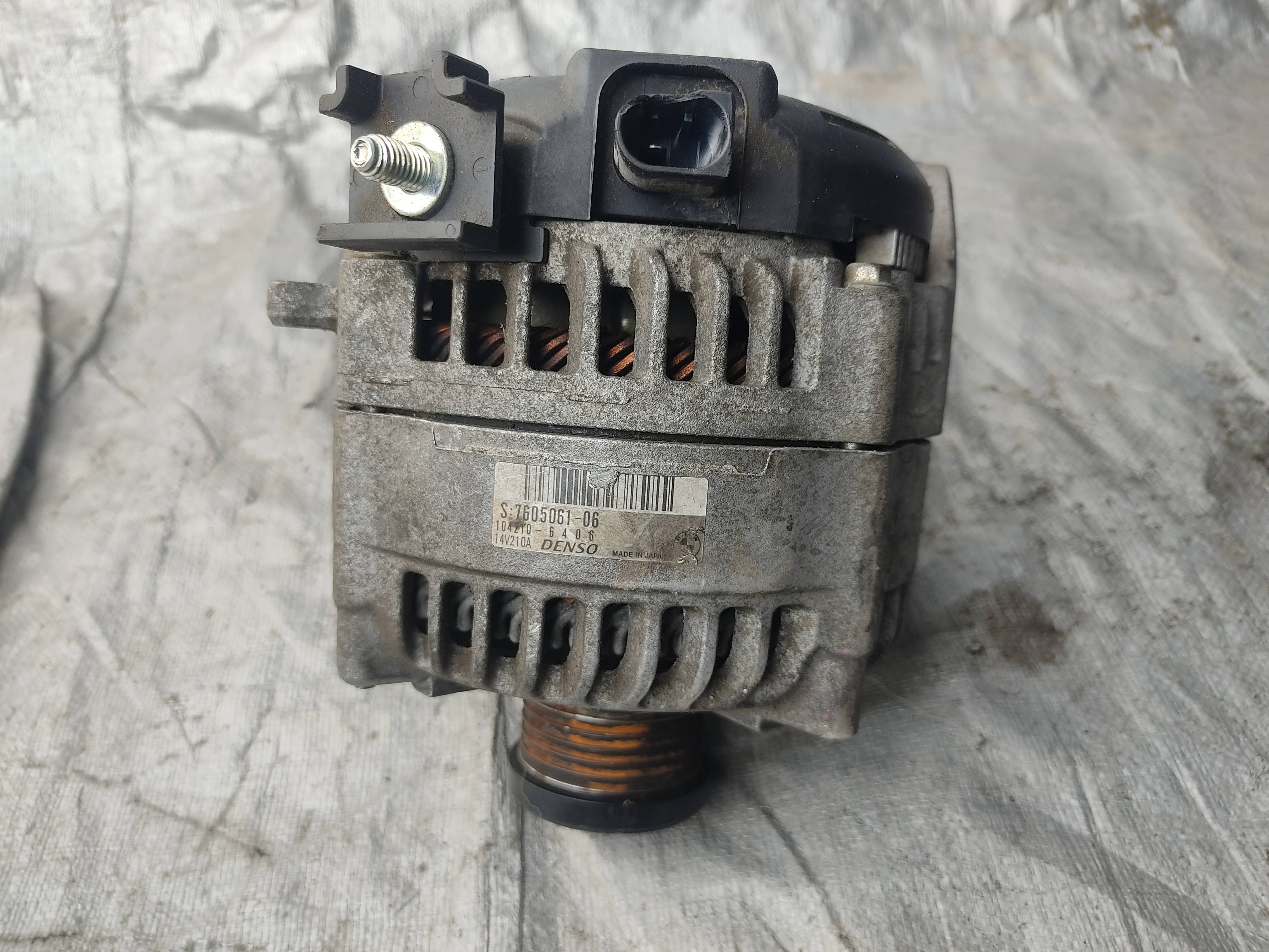 Bmw X4 2013 - 2018 Alternador Usado Original