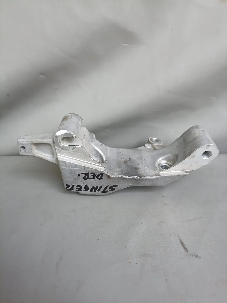 Kia Stinger (17-23) Soporte De Alternador