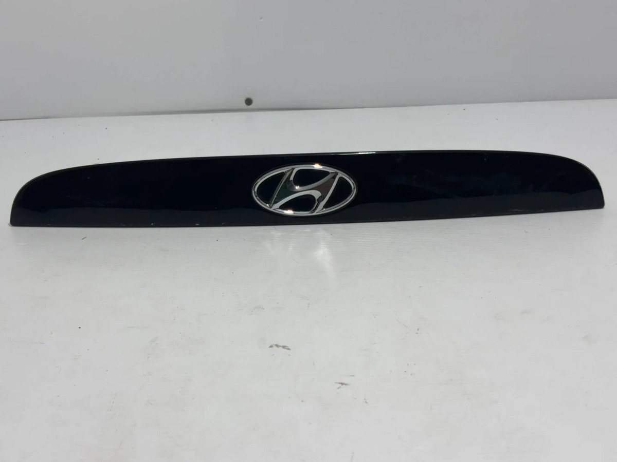 Moldura Cajuela Hyundai Attitude 2006 2007 2009 2010 2011 Negro