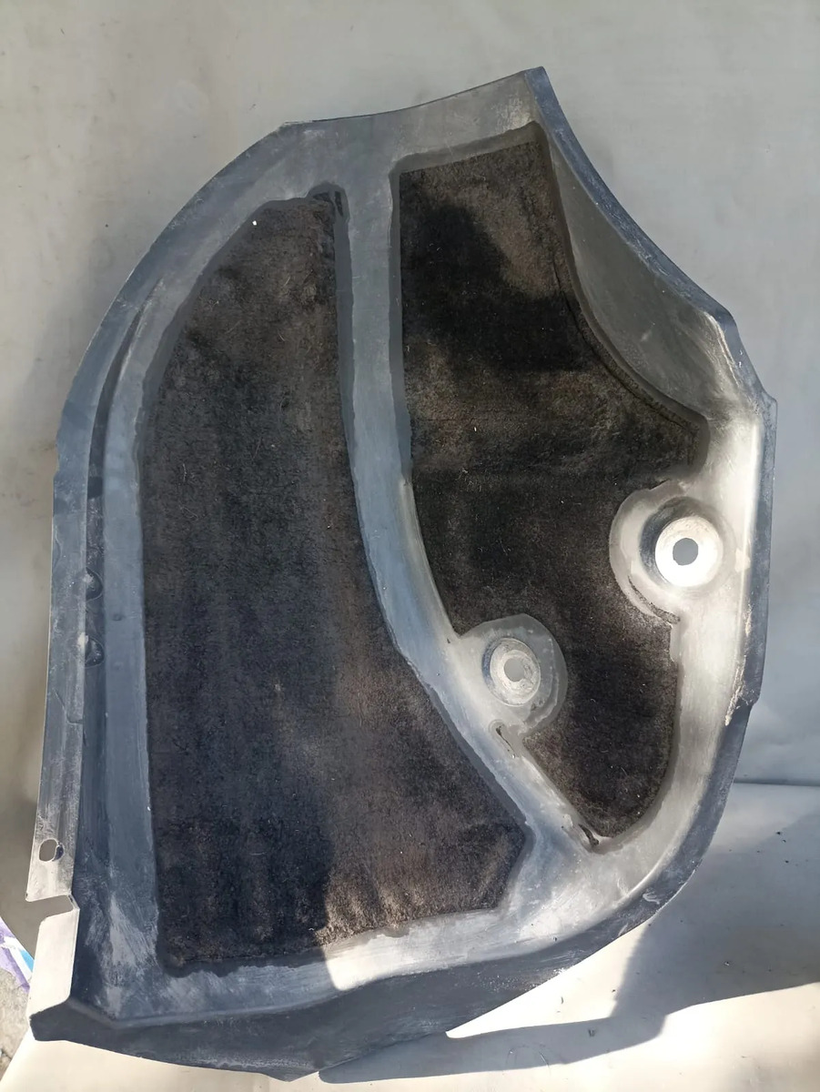 Renault Duster (17-20) Tolva De Salpicadera Trasera Izq