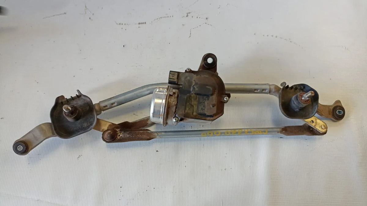 Motor Limpiabrisas C/brazos Mazda Cx-30 2.0l Usado Original Negro