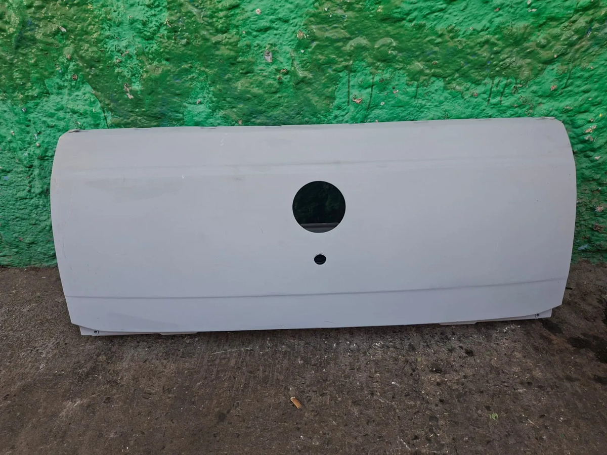 Tapa Cajuela Batea De Volkswagen Saveiro 2017-2022 Original Gris