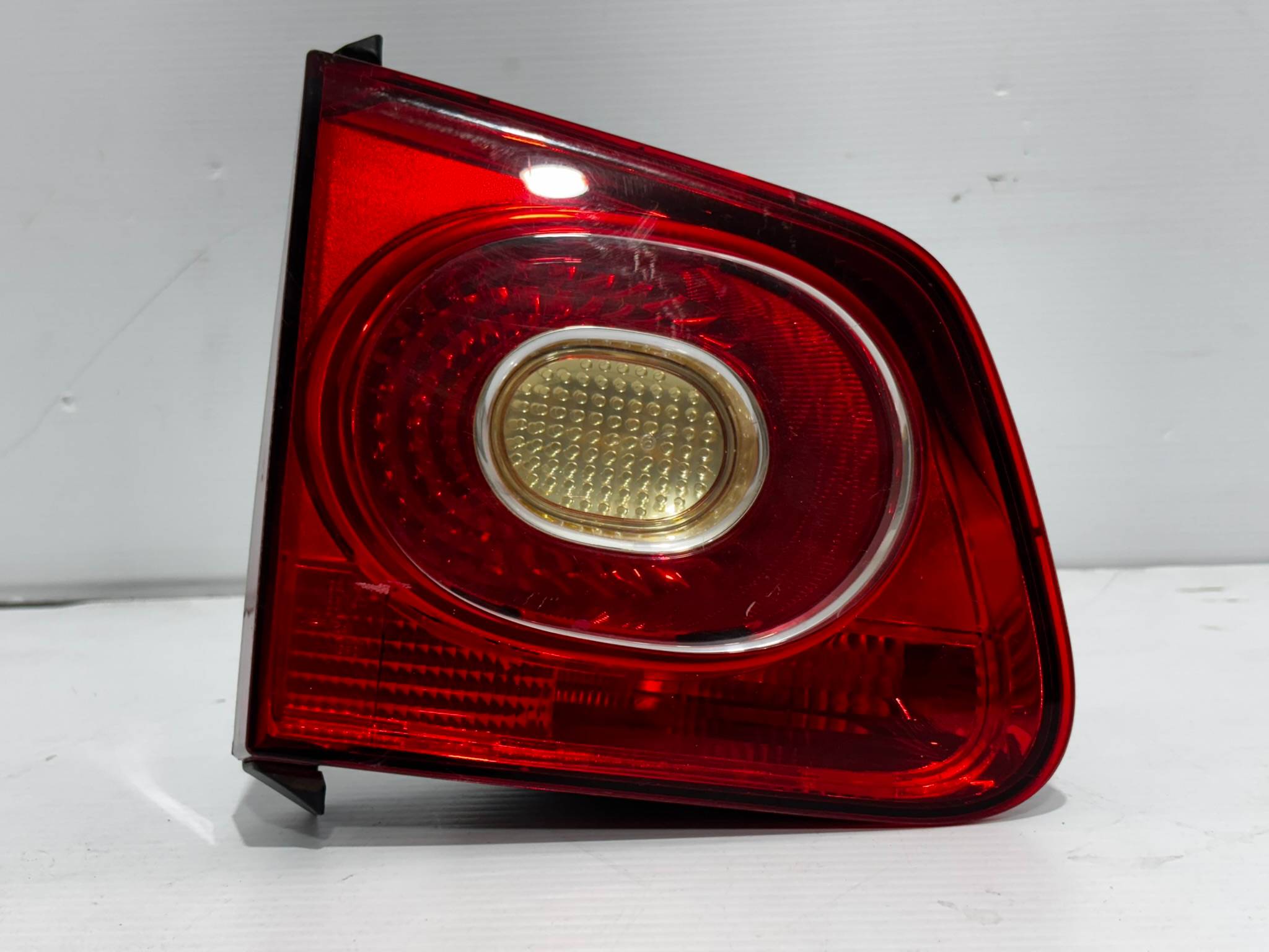 Volkswagen Tiguan 2009 - 2011 Intercalavera Izquierdo Usado Original